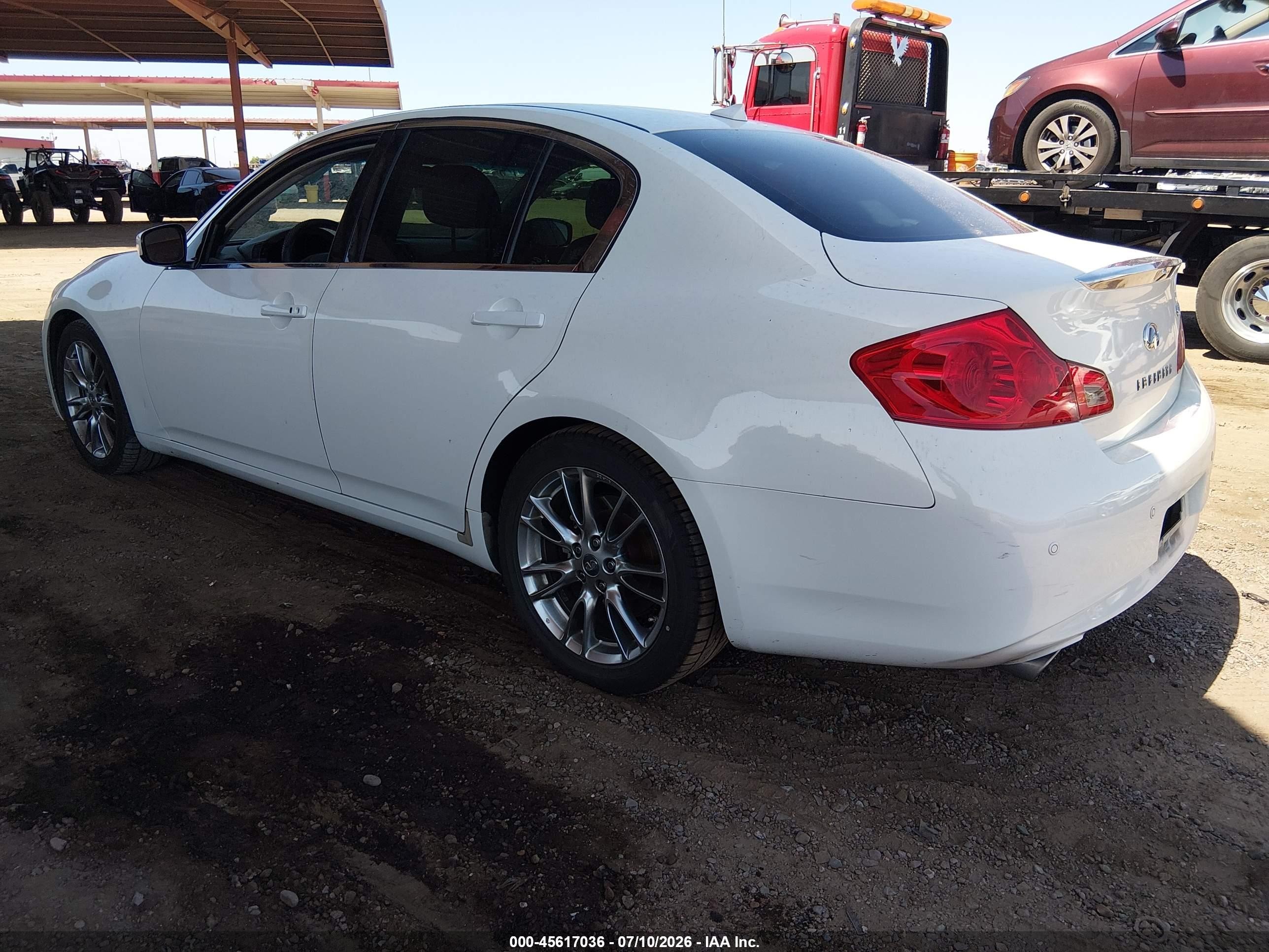 2012 Infiniti G37 Journey White vin: JN1CV6AP7CM625718