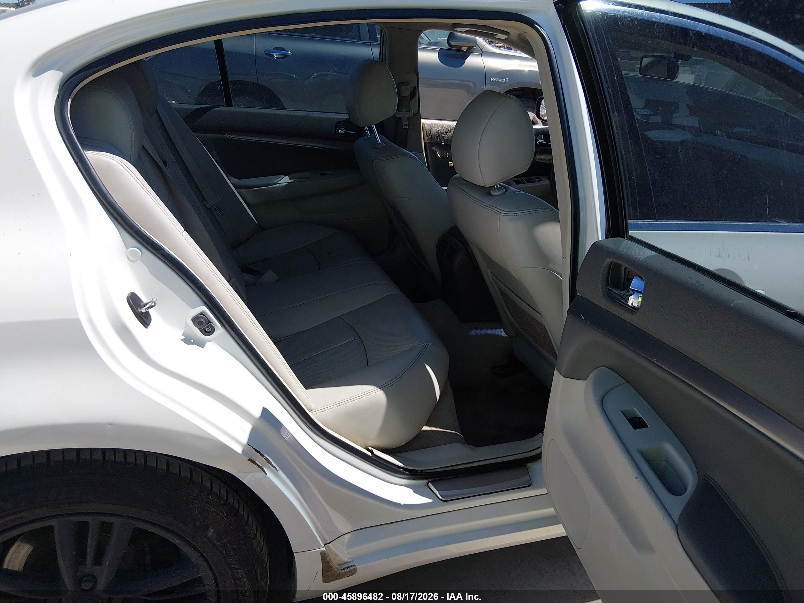 2012 Infiniti G37 Journey White vin: JN1CV6AP7CM931009