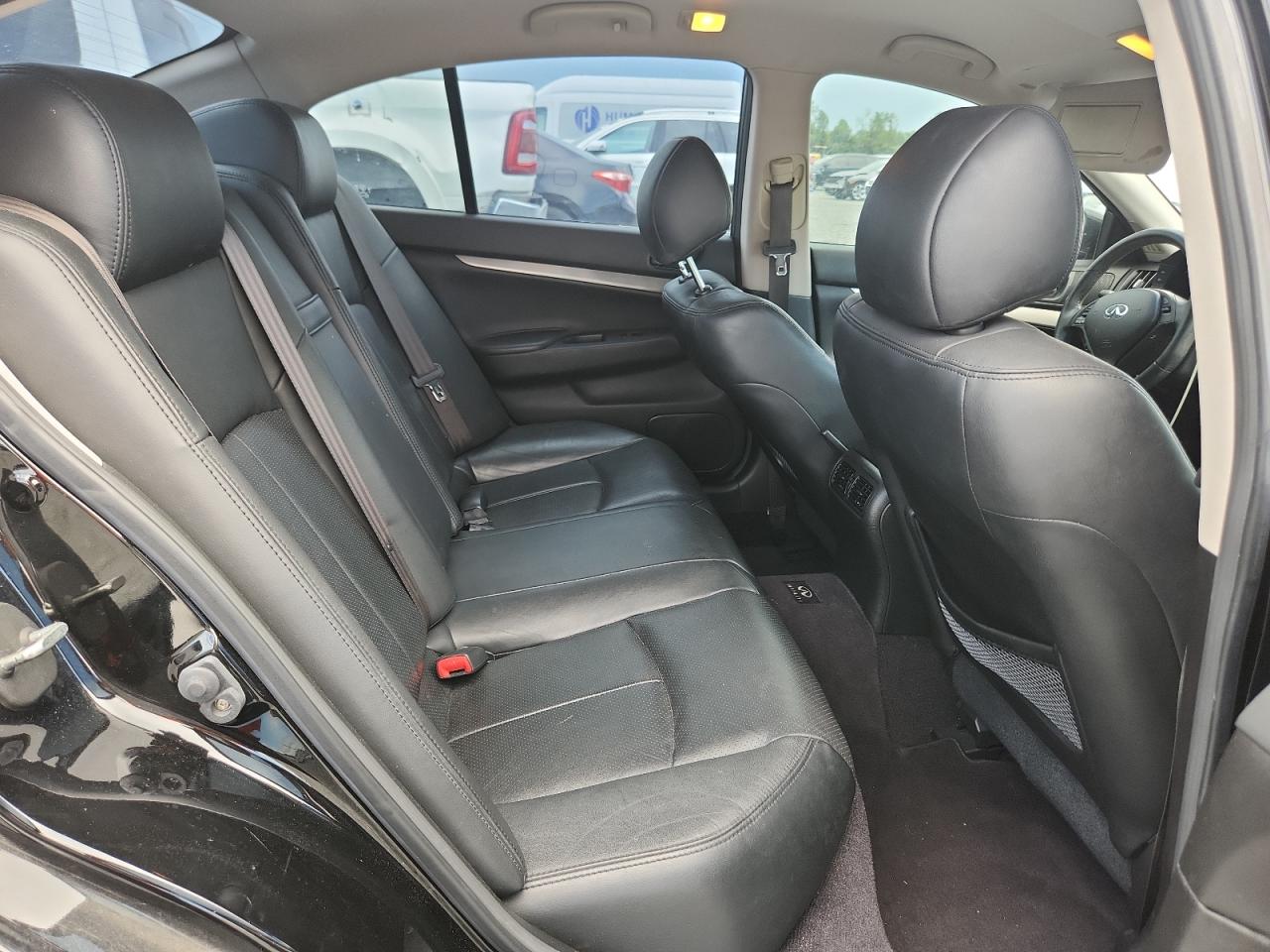 2013 Infiniti G37 Sedan Journey Black vin: JN1CV6AP7DM305249