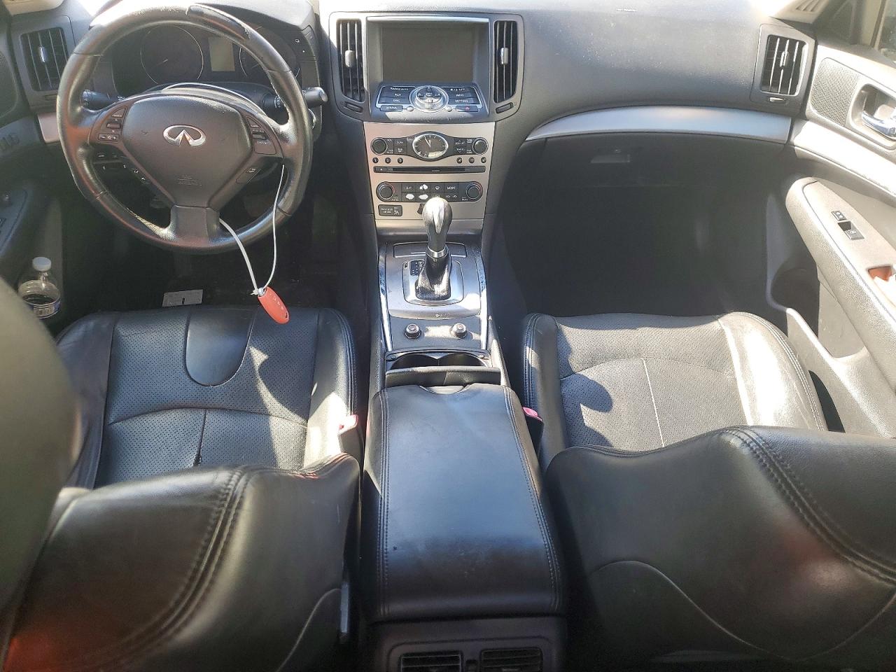 2013 Infiniti G35 White vin: JN1CV6AP7DM722189