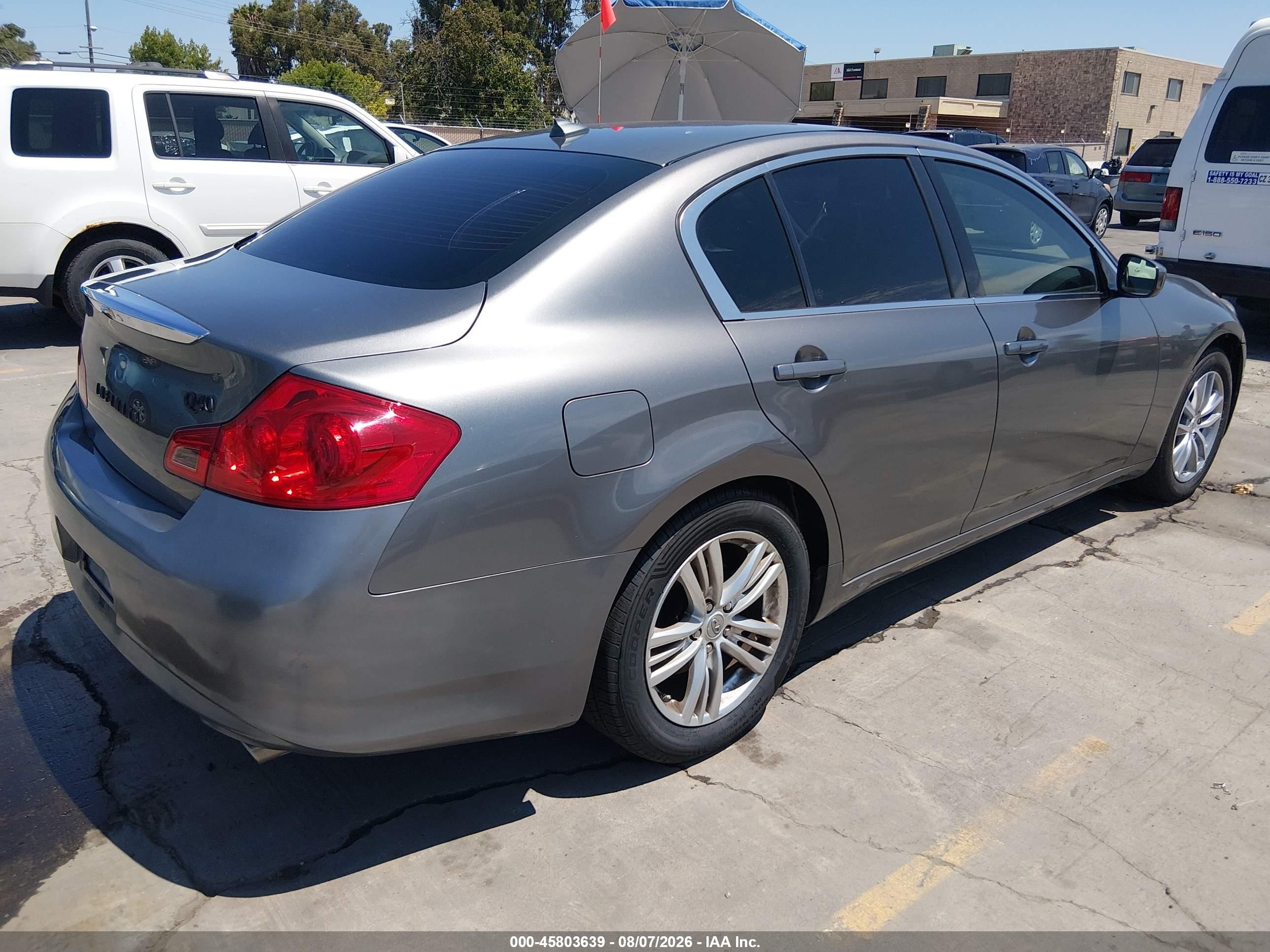 2015 Infiniti Q40   Gray vin: JN1CV6AP7FM580414