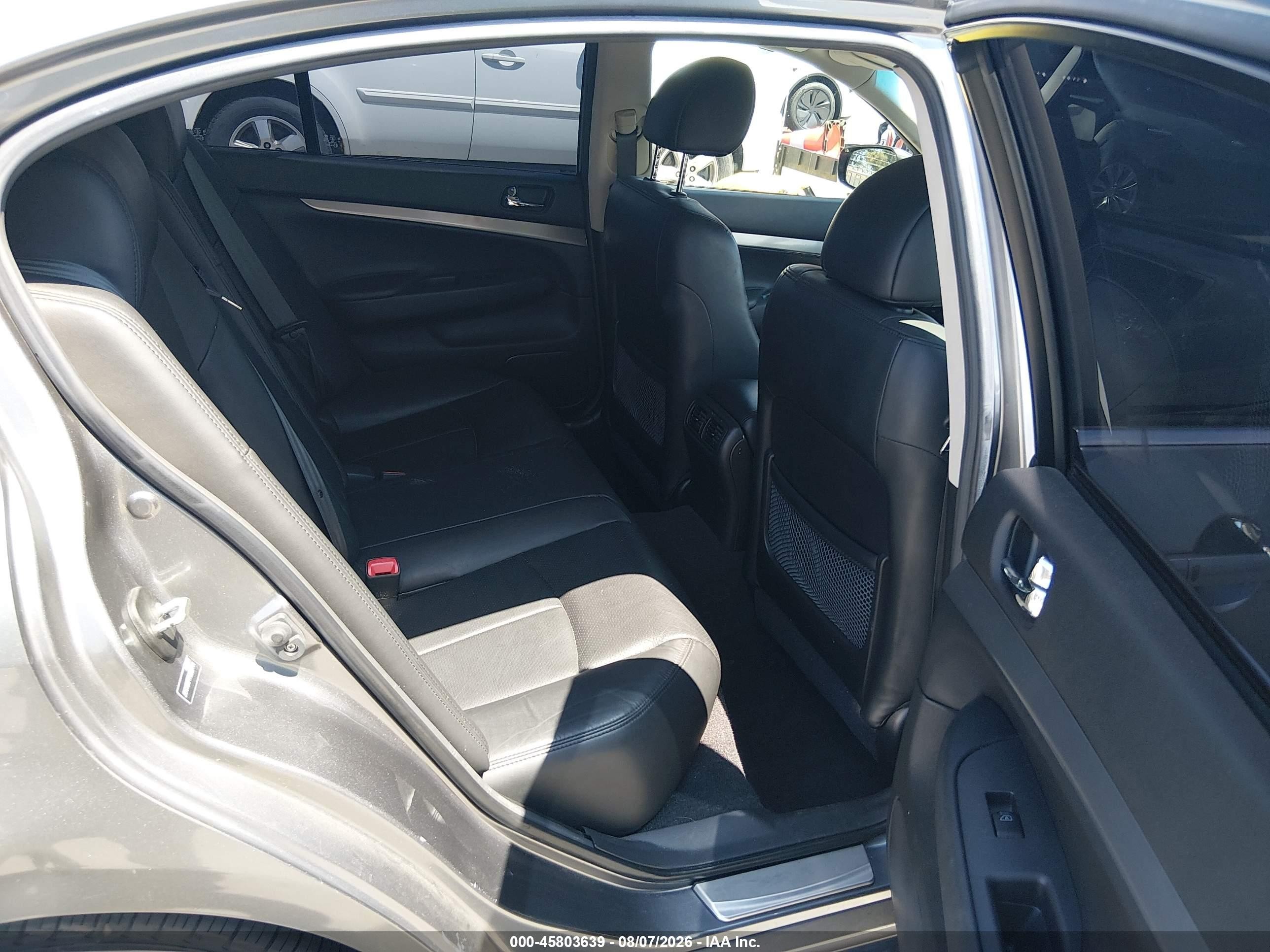 2015 Infiniti Q40   Gray vin: JN1CV6AP7FM580414
