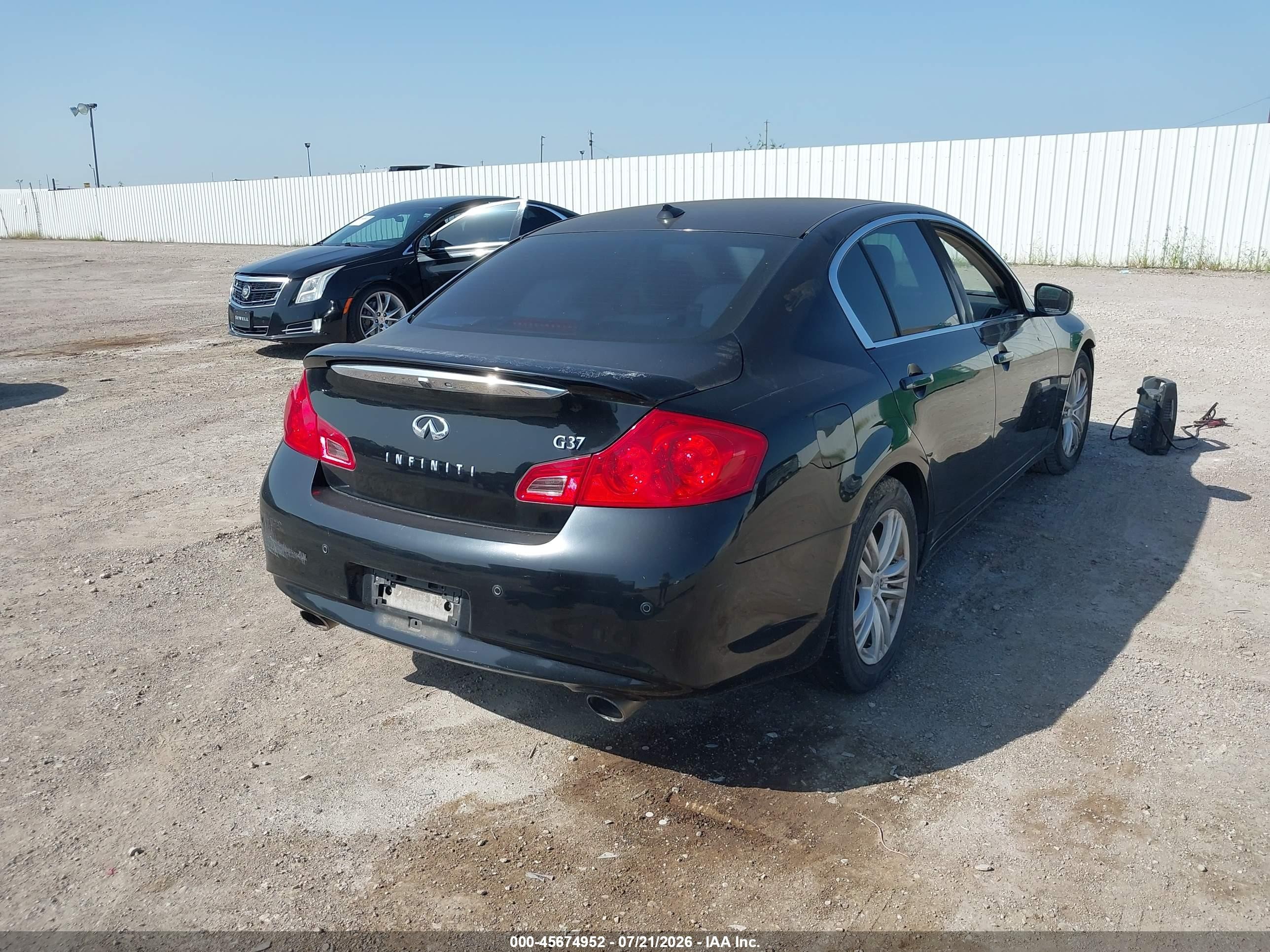 2010 Infiniti G37 Journey Black vin: JN1CV6AP8AM200537