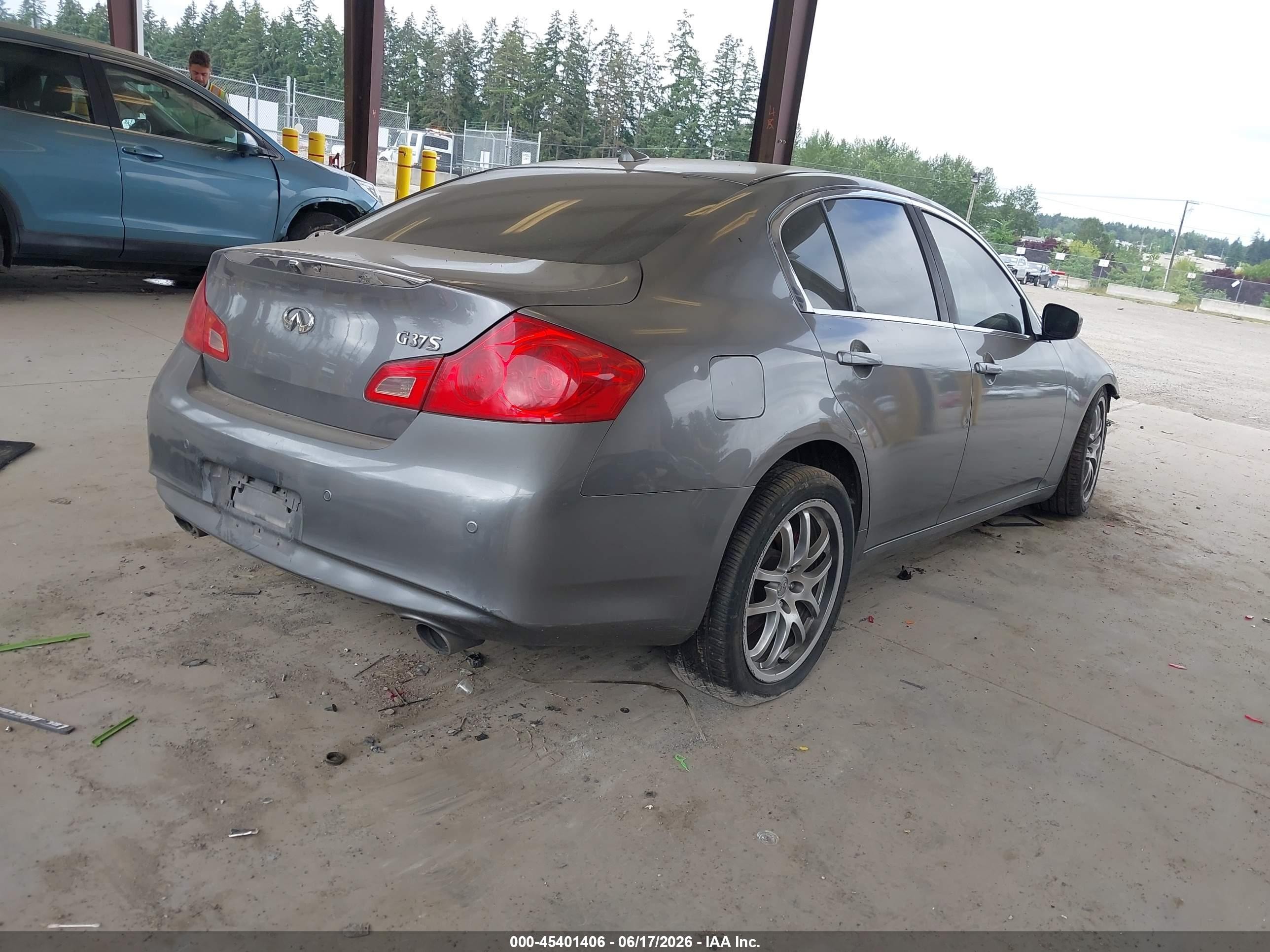 2011 Infiniti G37 Journey Gray vin: JN1CV6AP8BM501133