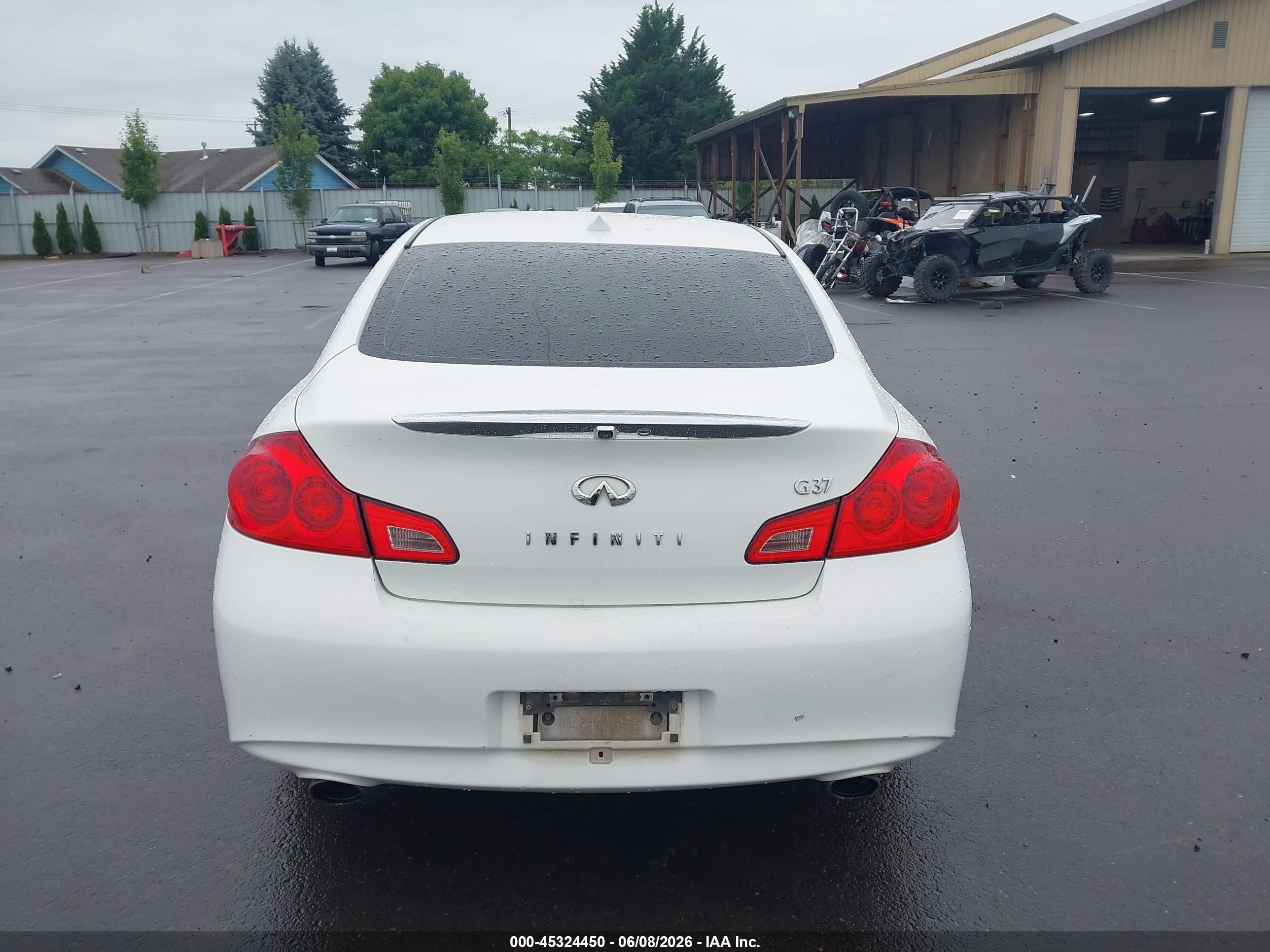 2011 Infiniti G37 Journey Белый vin: JN1CV6AP8BM501553