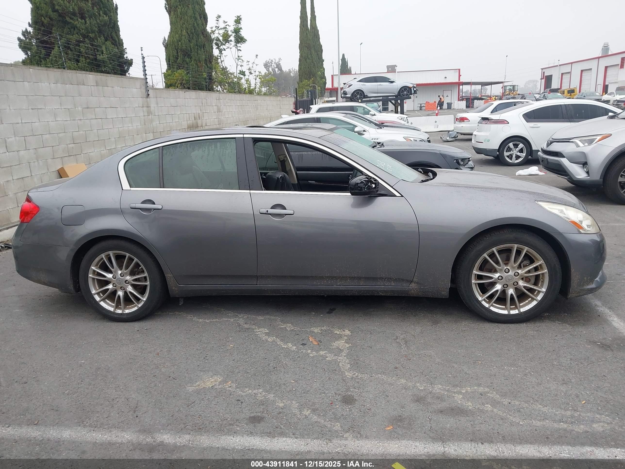 2013 Infiniti G37 Journey Gray vin: JN1CV6AP8DM300934