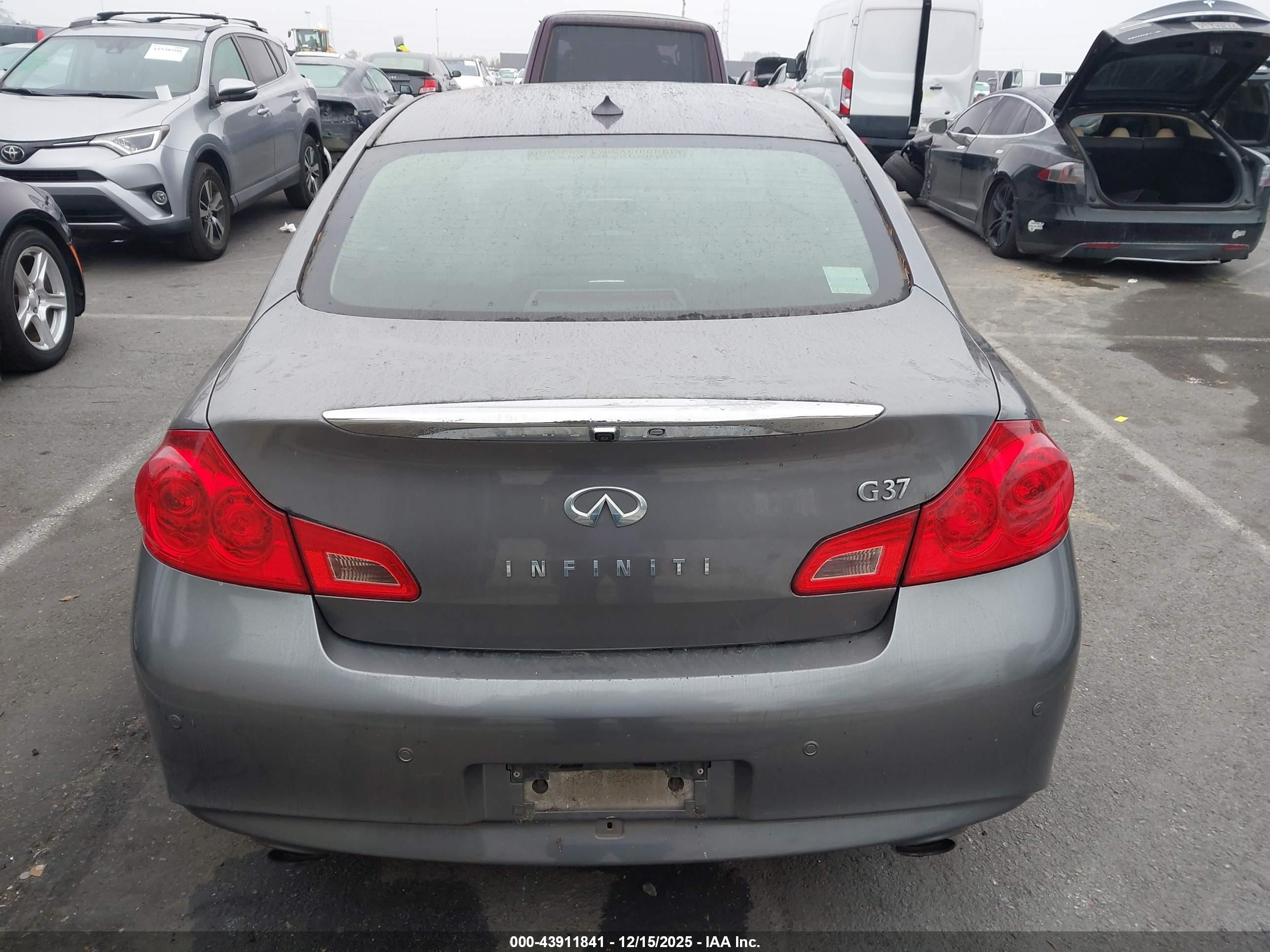 2013 Infiniti G37 Journey Gray vin: JN1CV6AP8DM300934