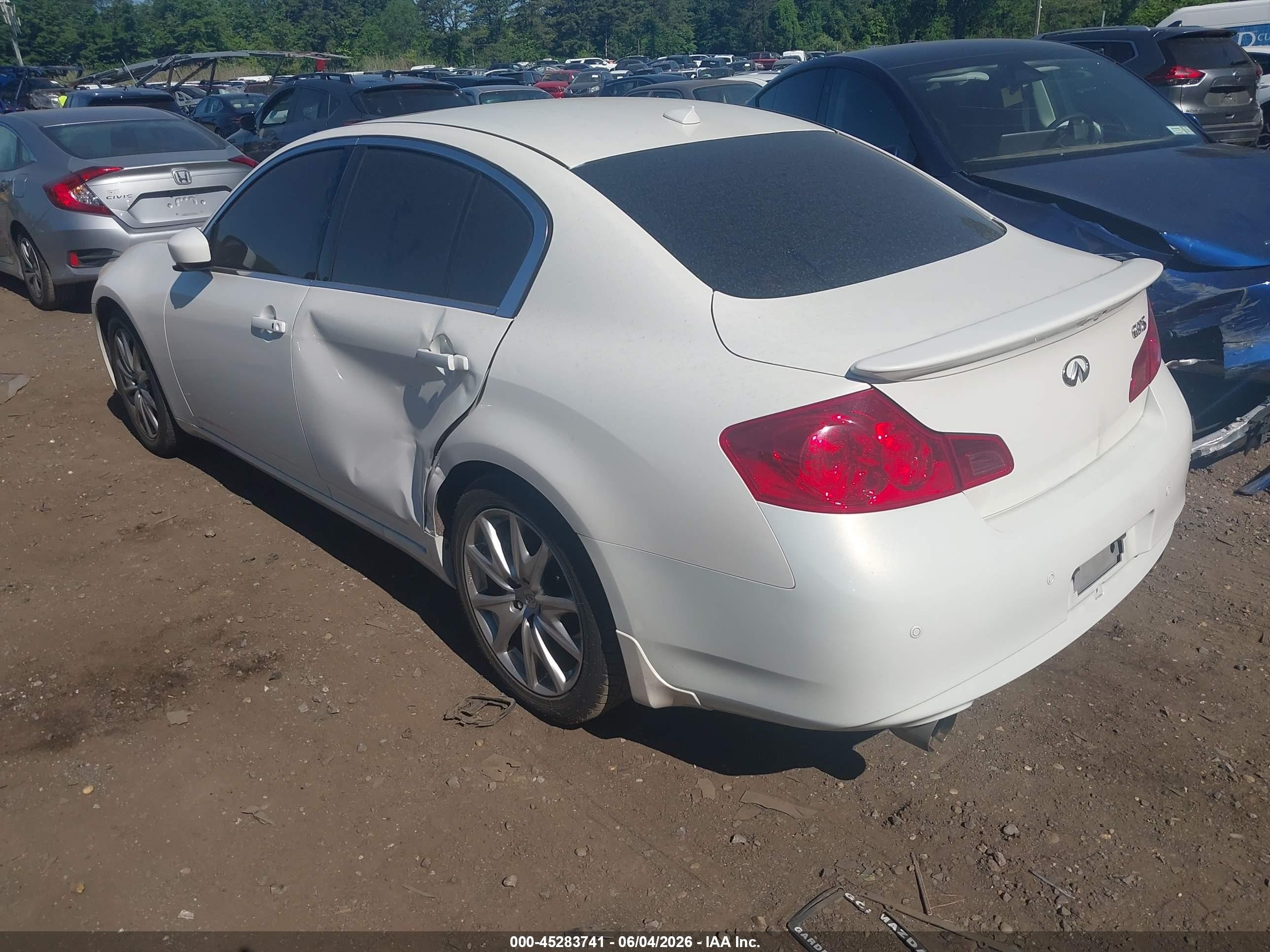 2013 Infiniti G37 Journey White vin: JN1CV6AP8DM302831
