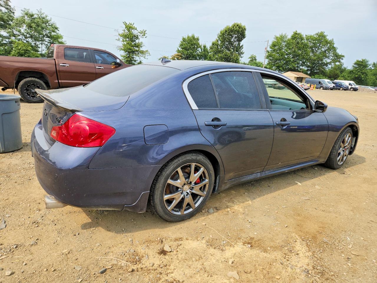 2013 Infiniti G37 Sedan Journey Gray vin: JN1CV6AP8DM715395