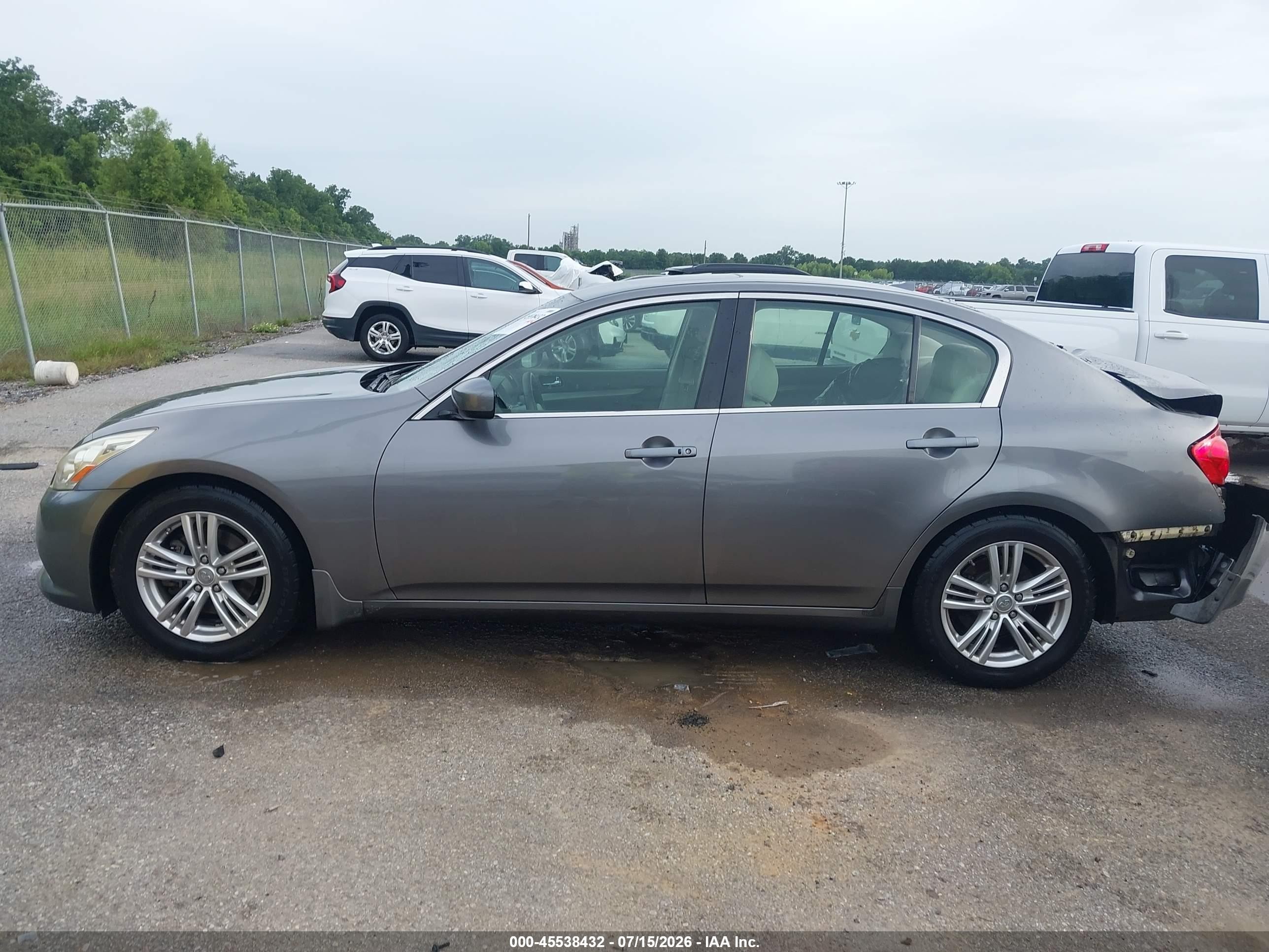 2013 Infiniti G37 Journey Серый vin: JN1CV6AP8DM718961