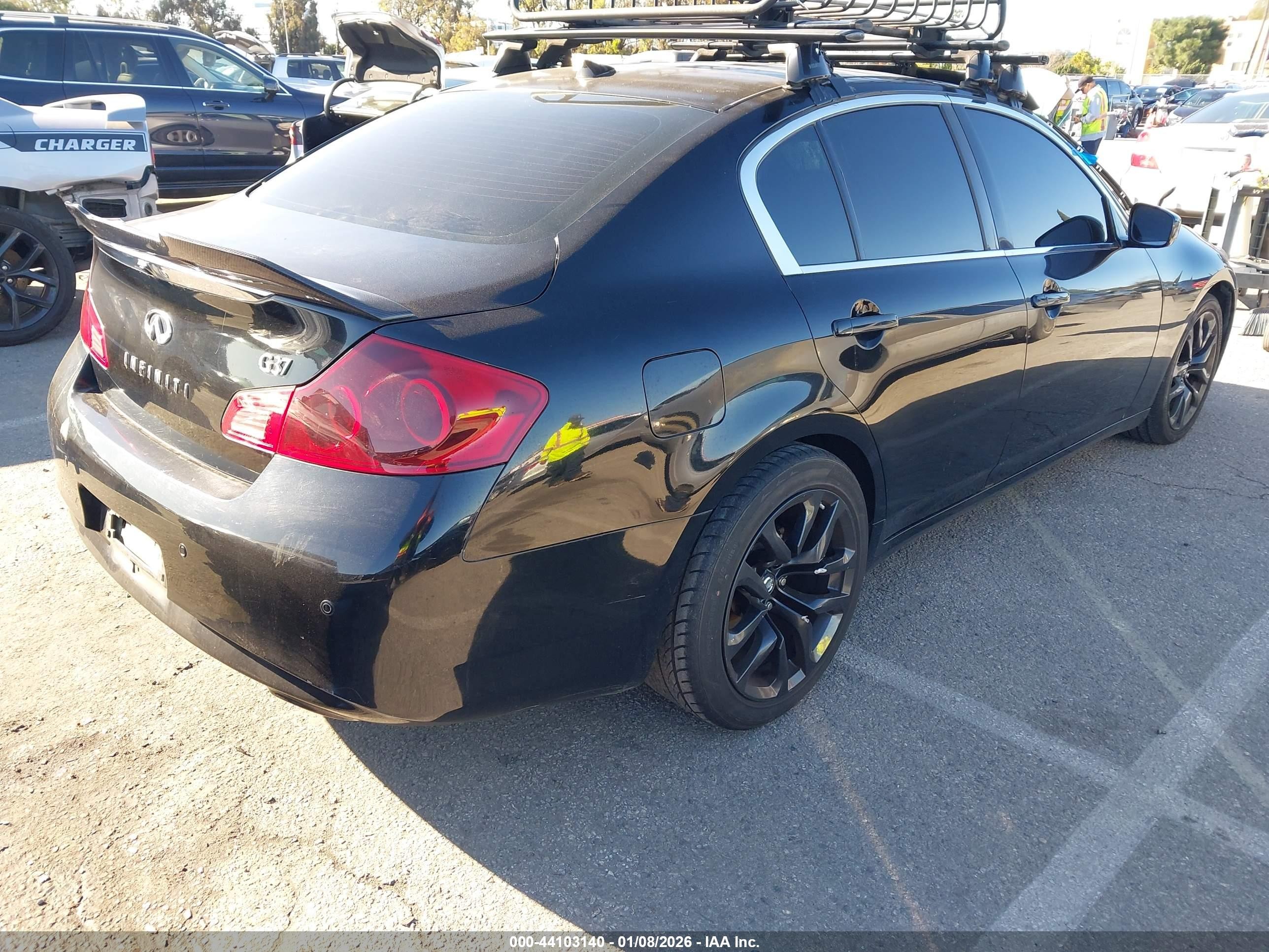 2013 Infiniti G37 Journey Black vin: JN1CV6AP8DM723318