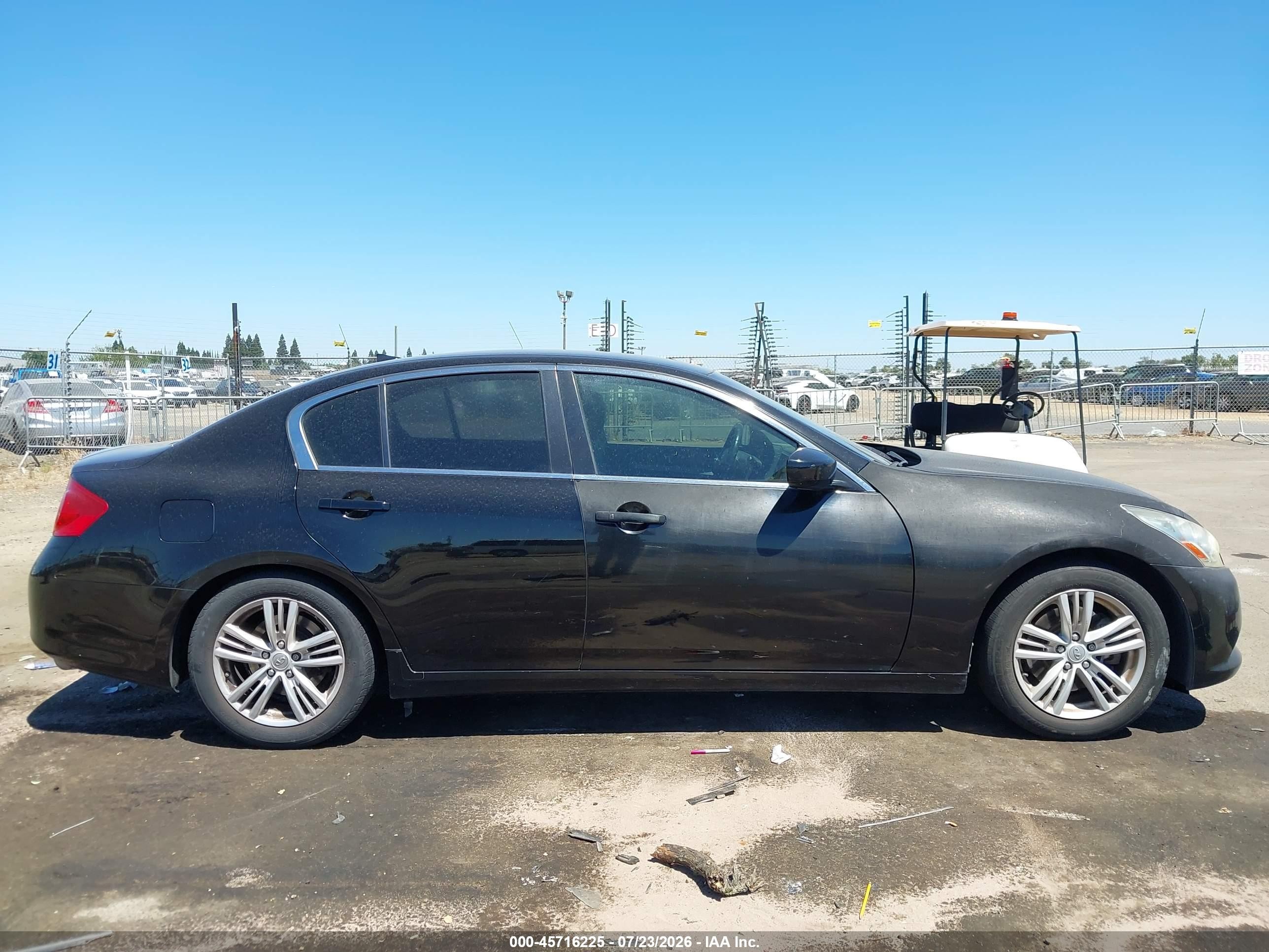 2013 Infiniti G37 Journey Black vin: JN1CV6AP8DM725473
