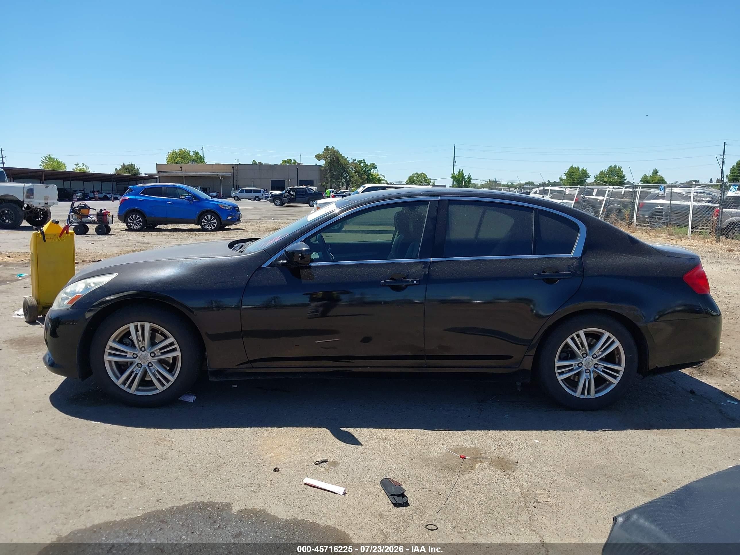 2013 Infiniti G37 Journey Black vin: JN1CV6AP8DM725473