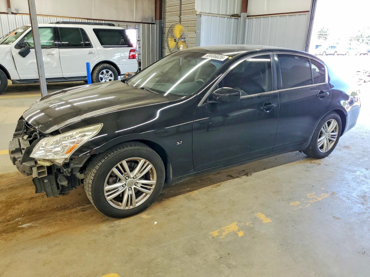 2015 Infiniti Q40 Base Черный vin: JN1CV6AP8FM501428
