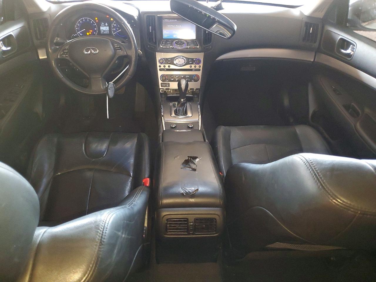 2015 Infiniti Q40 Base White vin: JN1CV6AP8FM501607