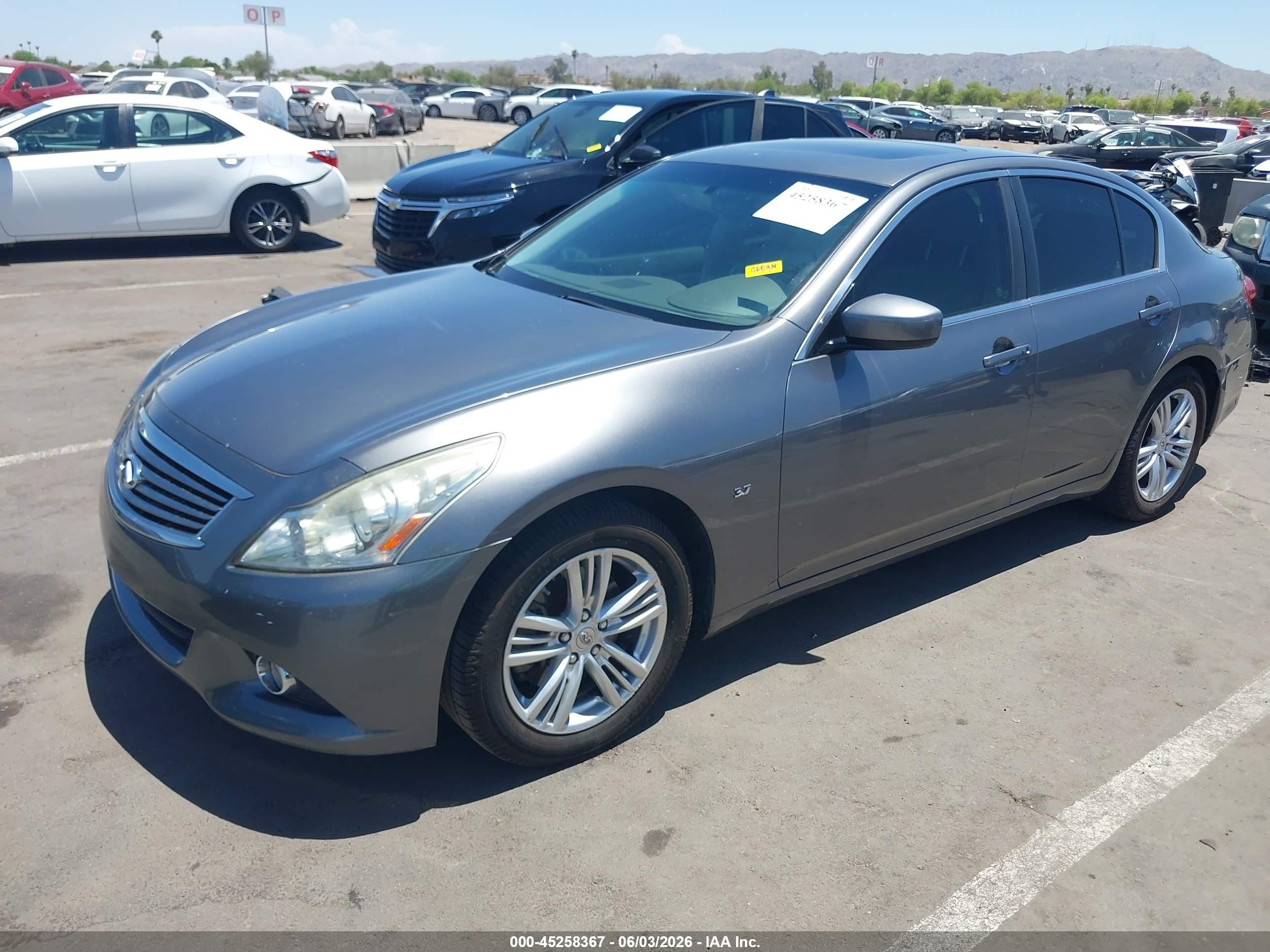 2015 Infiniti Q40   Gray vin: JN1CV6AP8FM503325