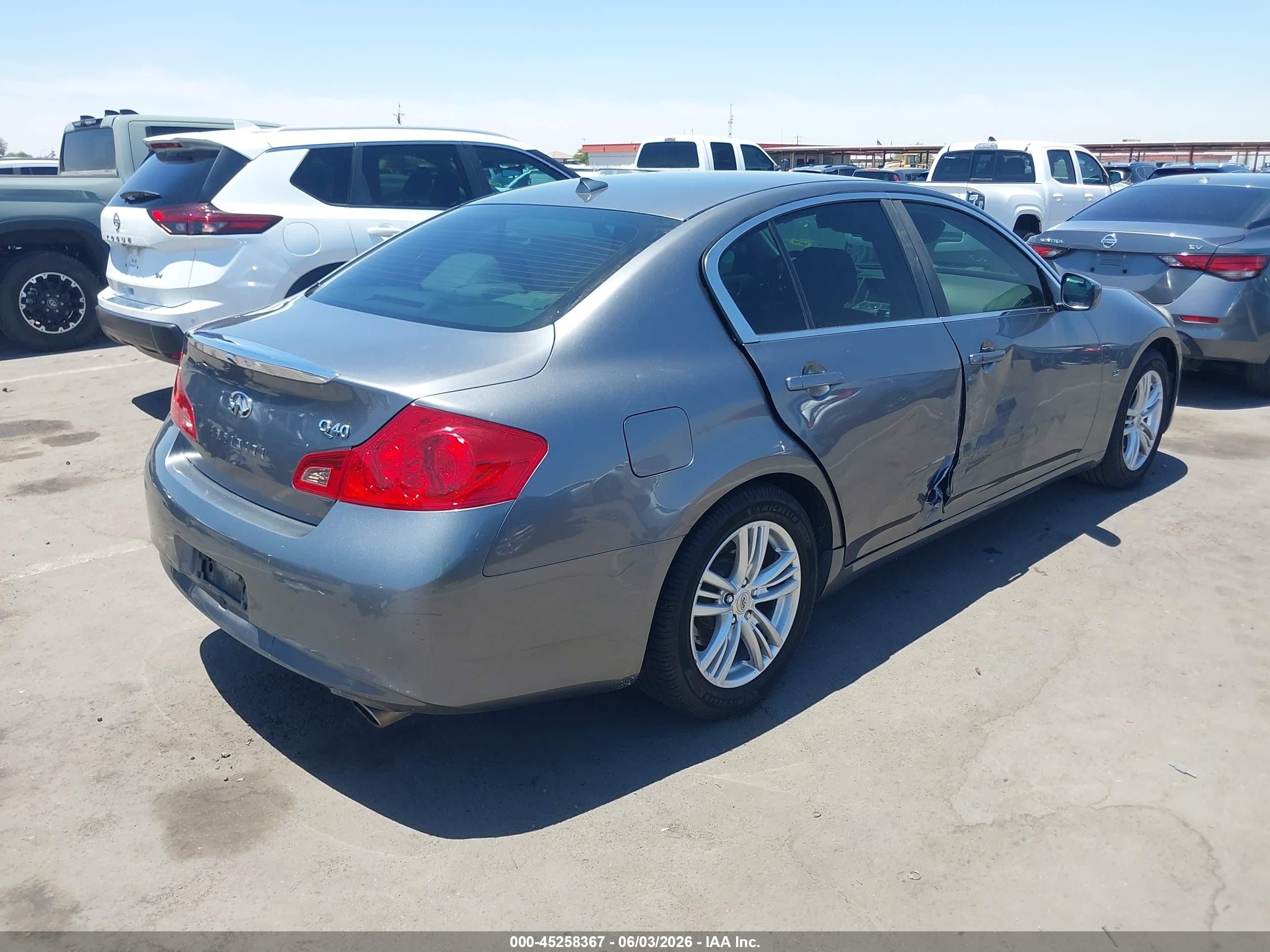 2015 Infiniti Q40   Gray vin: JN1CV6AP8FM503325