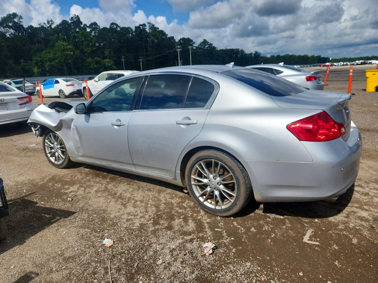2011 Infiniti G37 Sedan Journey Silver vin: JN1CV6AP9BM301779