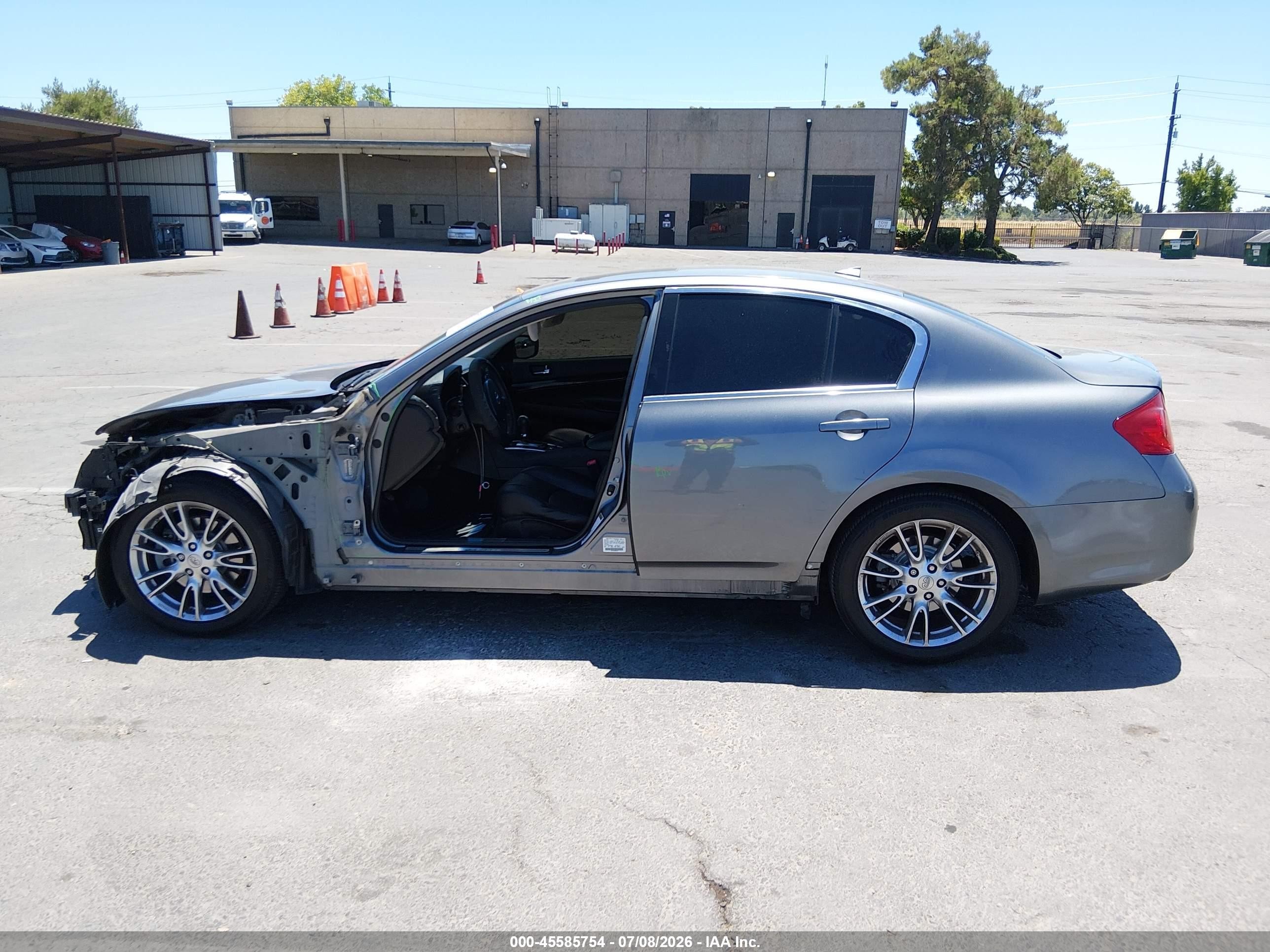 2011 Infiniti G37 Journey Gray vin: JN1CV6AP9BM502467