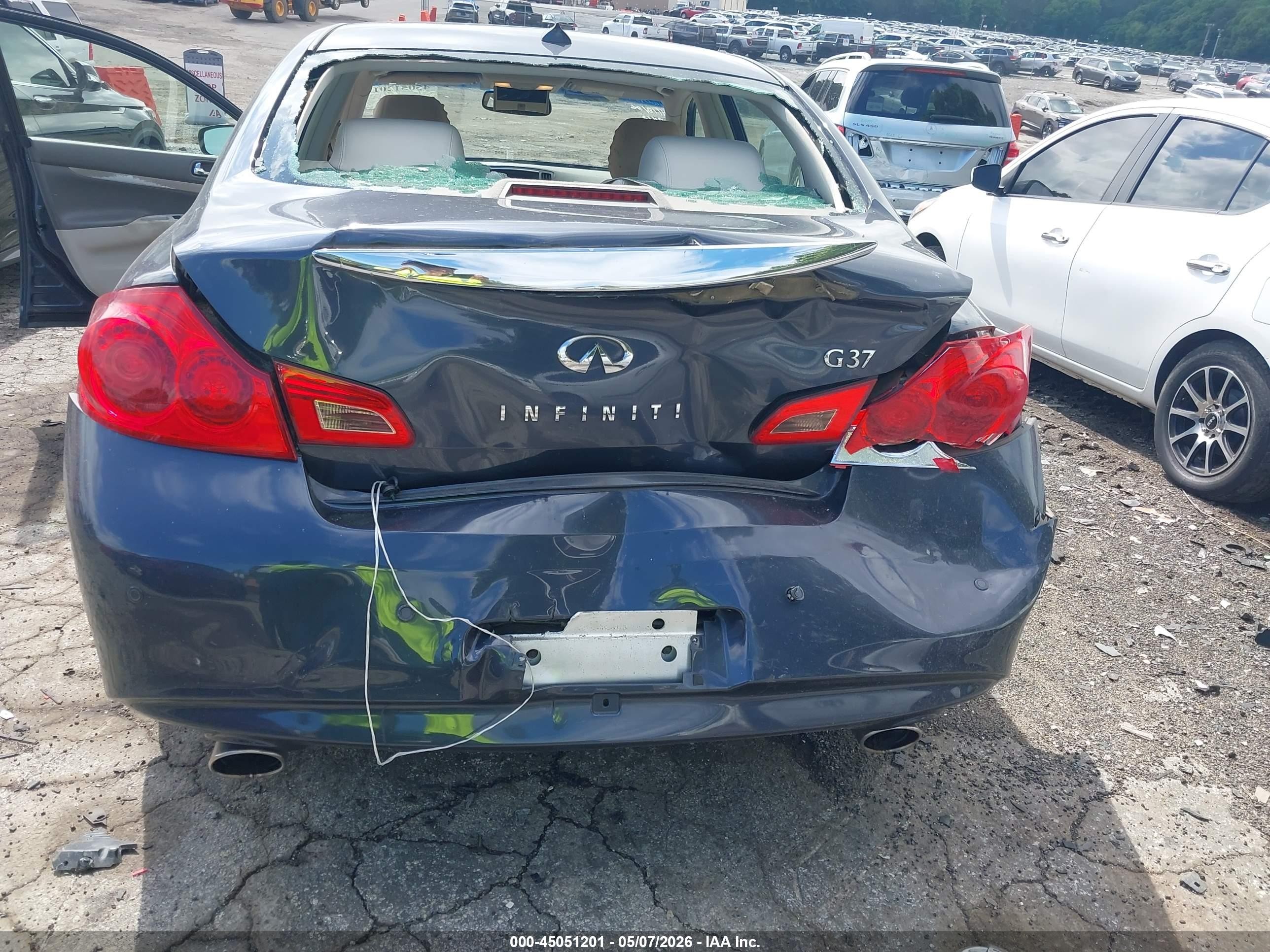 2011 Infiniti G37 Journey Blue vin: JN1CV6AP9BM507412