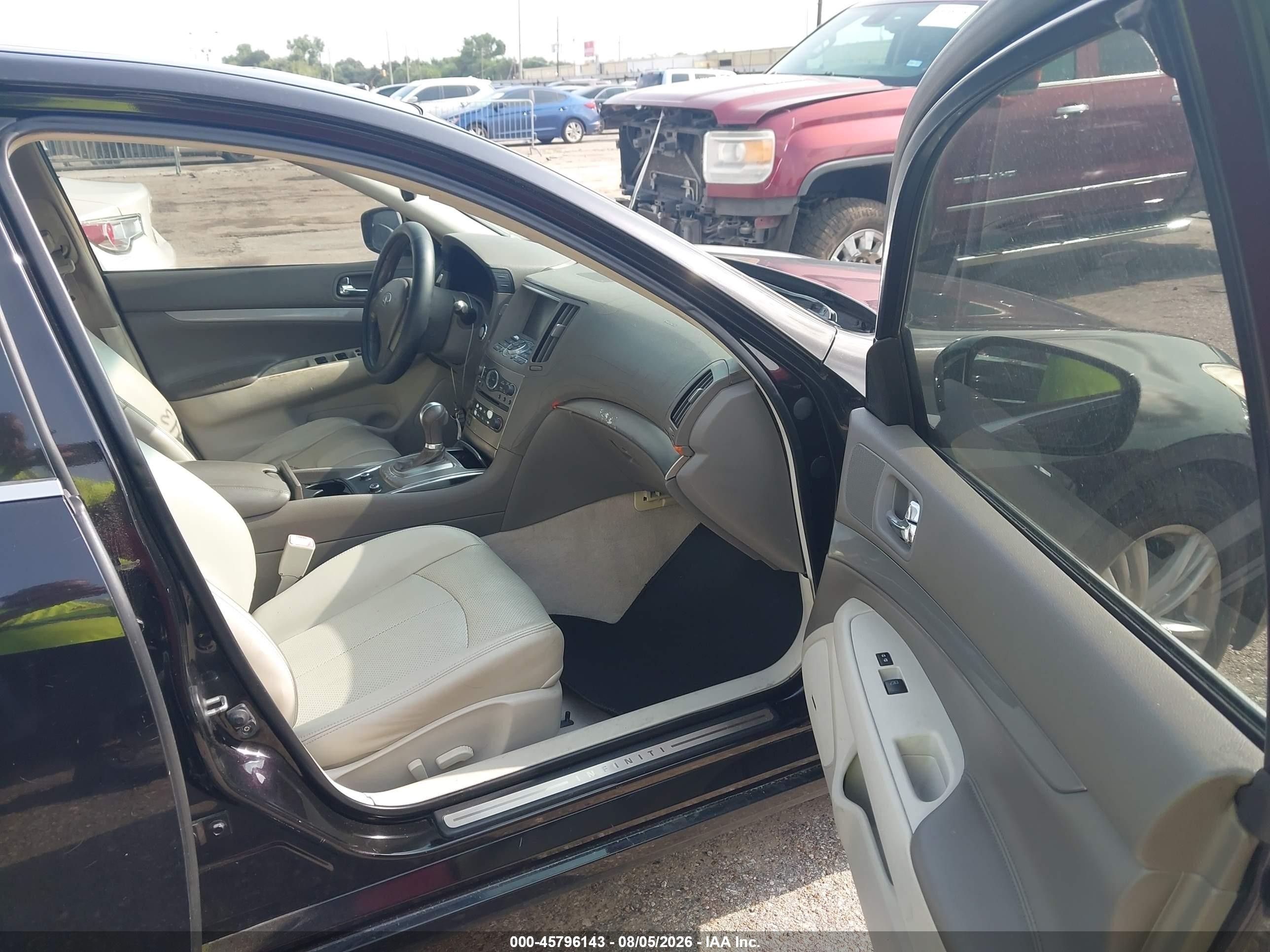 2012 Infiniti G37 Journey Black vin: JN1CV6AP9CM622397