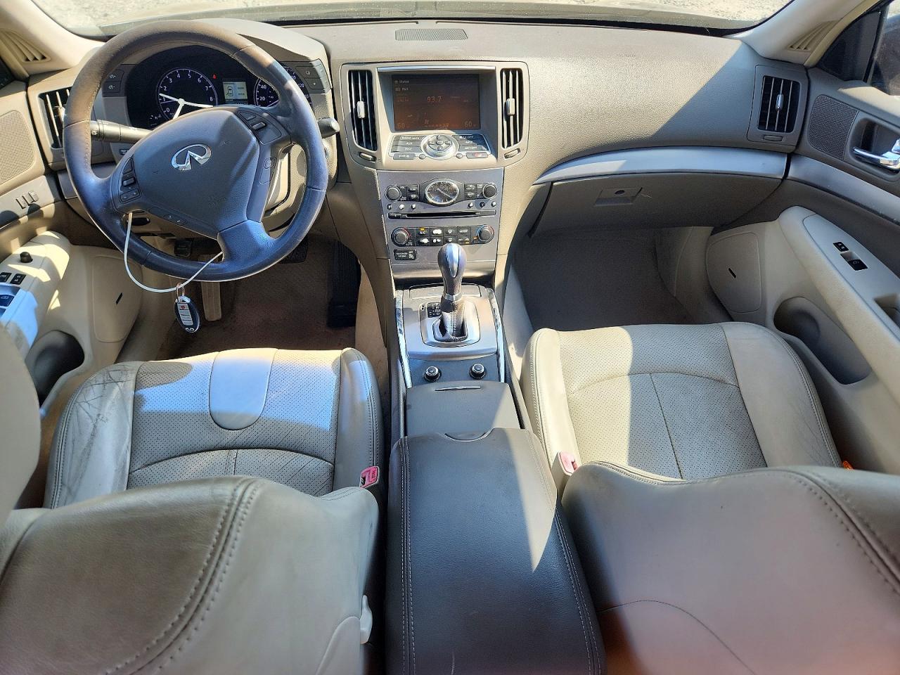 2012 Infiniti G37 Base Silver vin: JN1CV6AP9CM627454