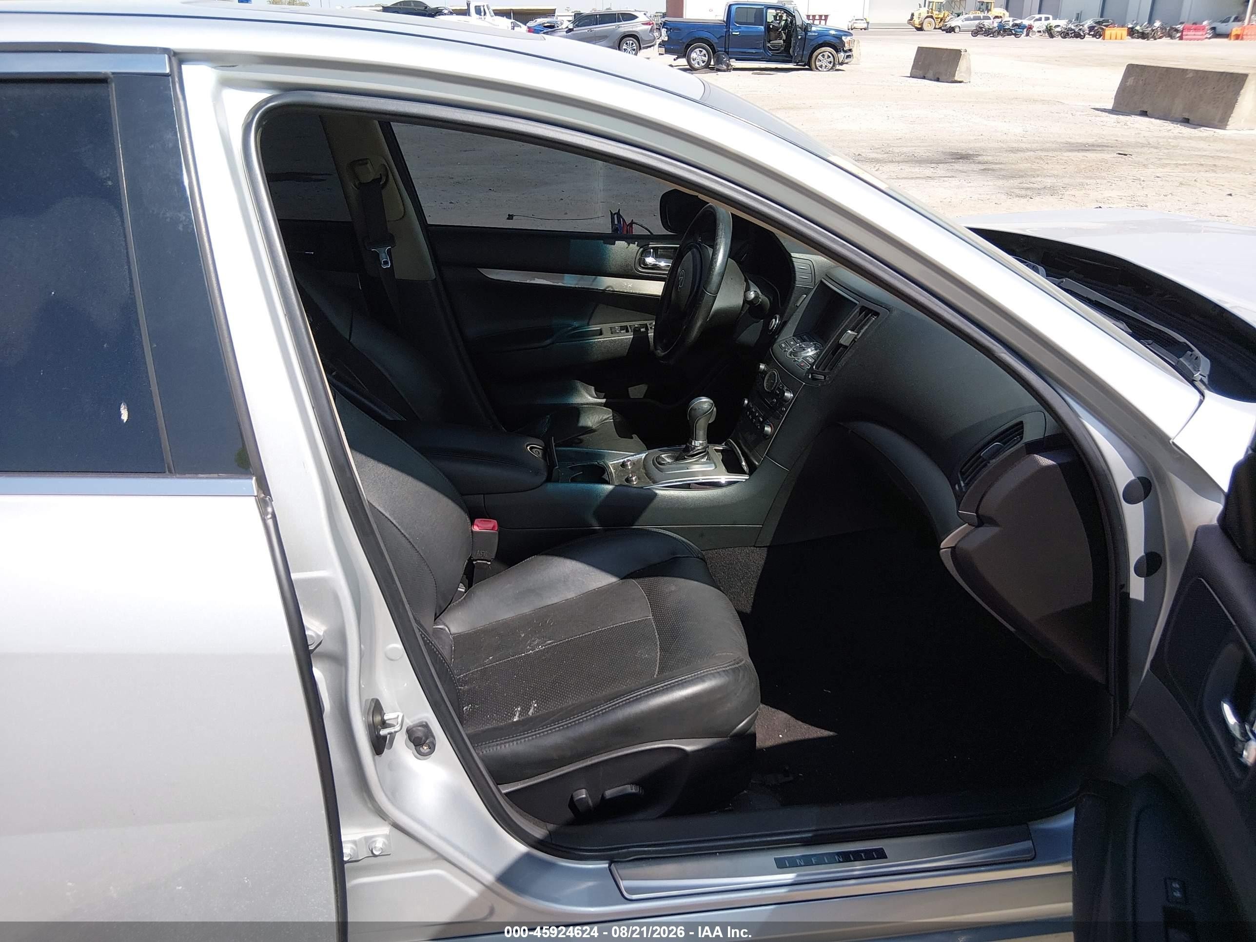 2013 Infiniti G37 Journey Silver vin: JN1CV6AP9DM302532