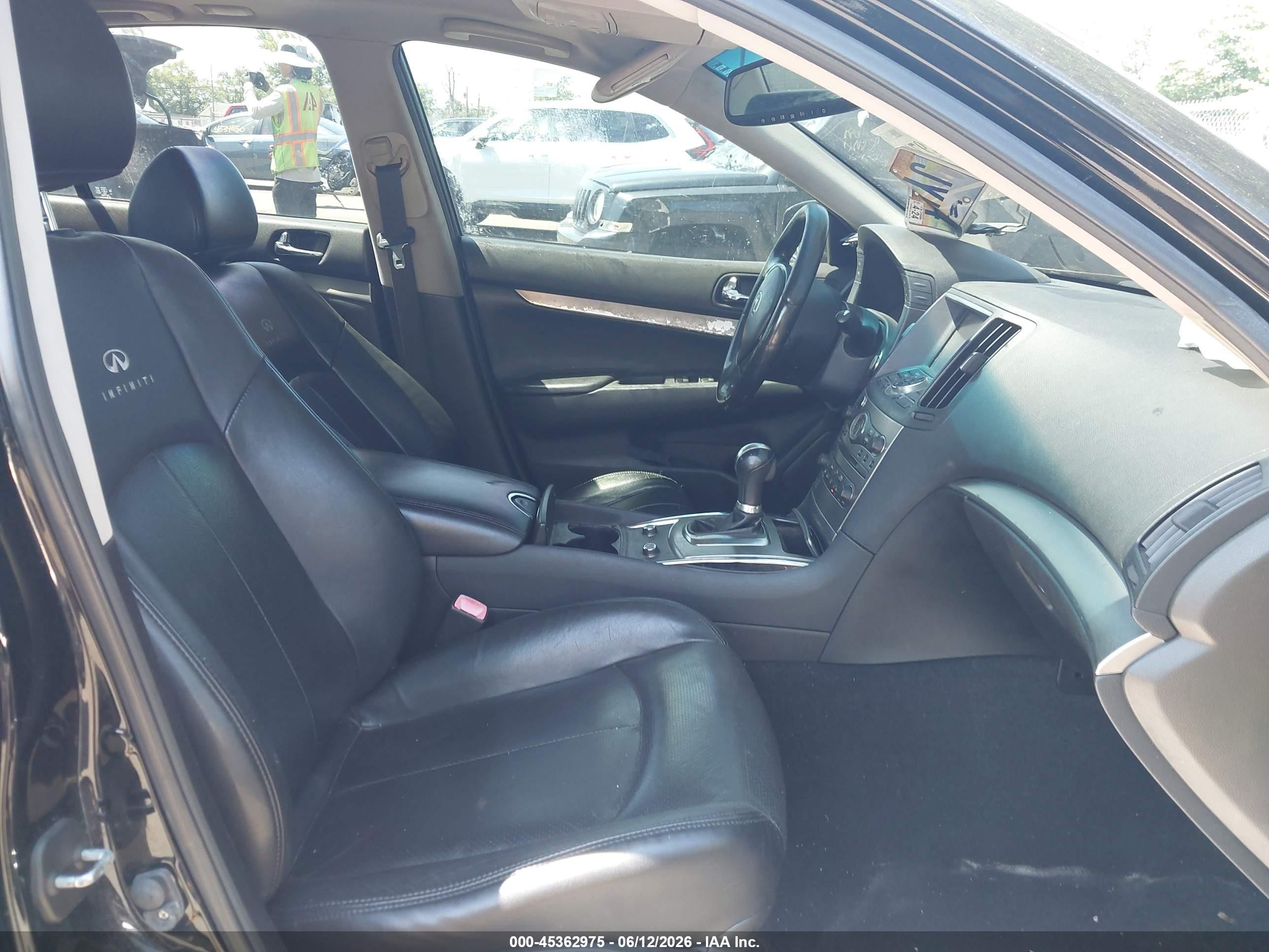 2013 Infiniti G37 Journey Black vin: JN1CV6AP9DM304765