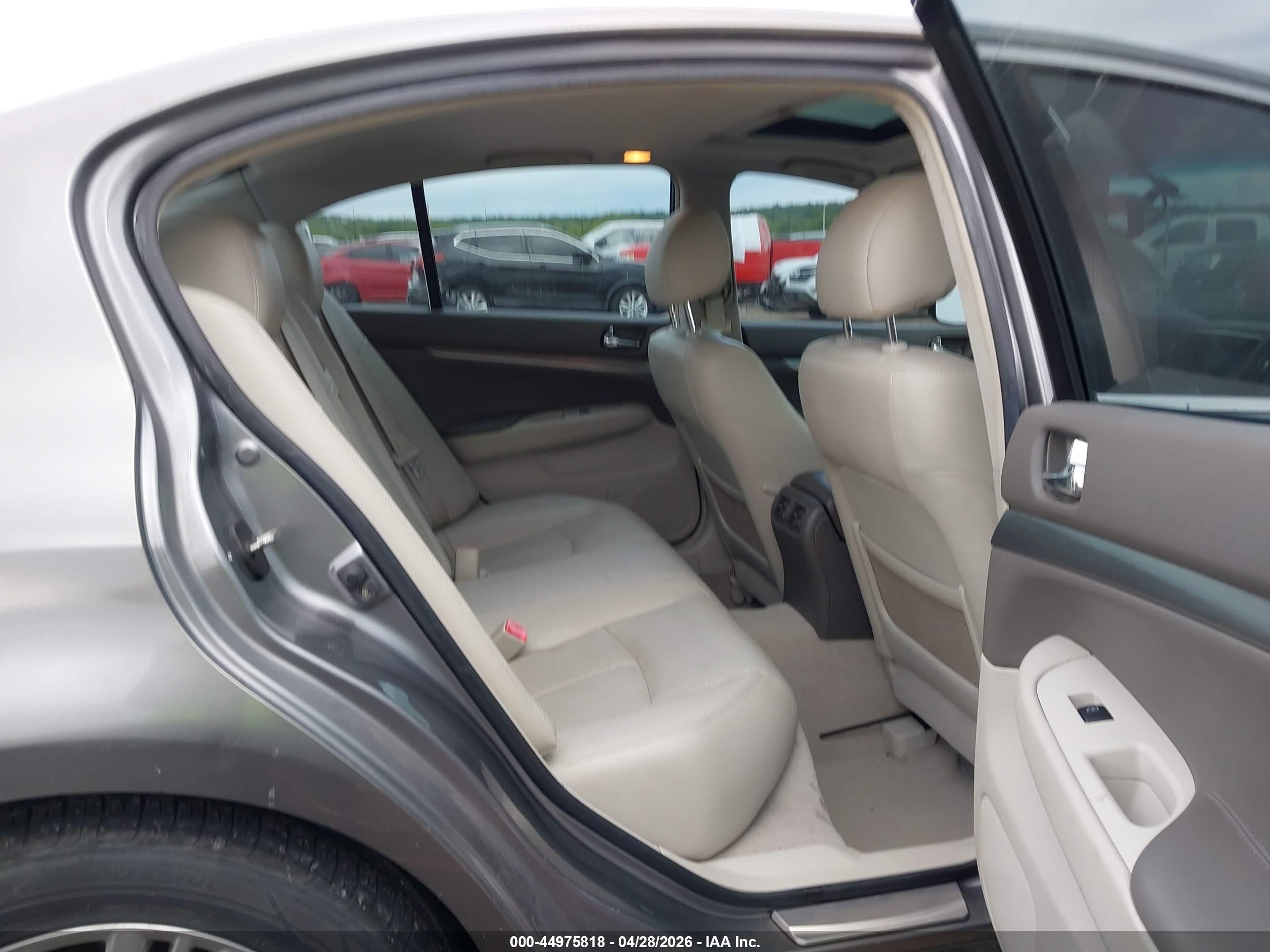 2010 Infiniti G37 Journey Серый vin: JN1CV6APXAM405390