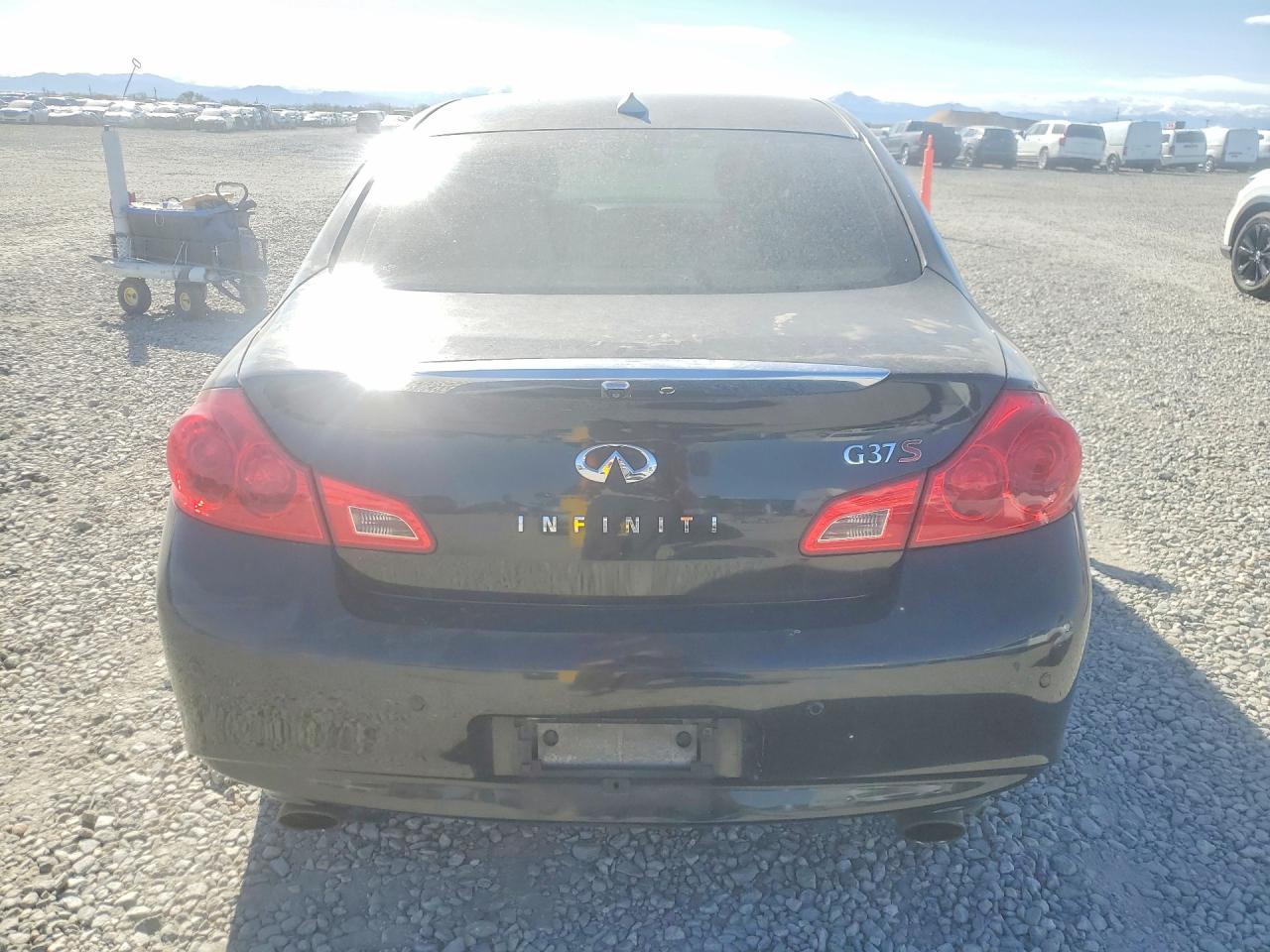 2010 Infiniti G37 Sedan Base Black vin: JN1CV6APXAM408581