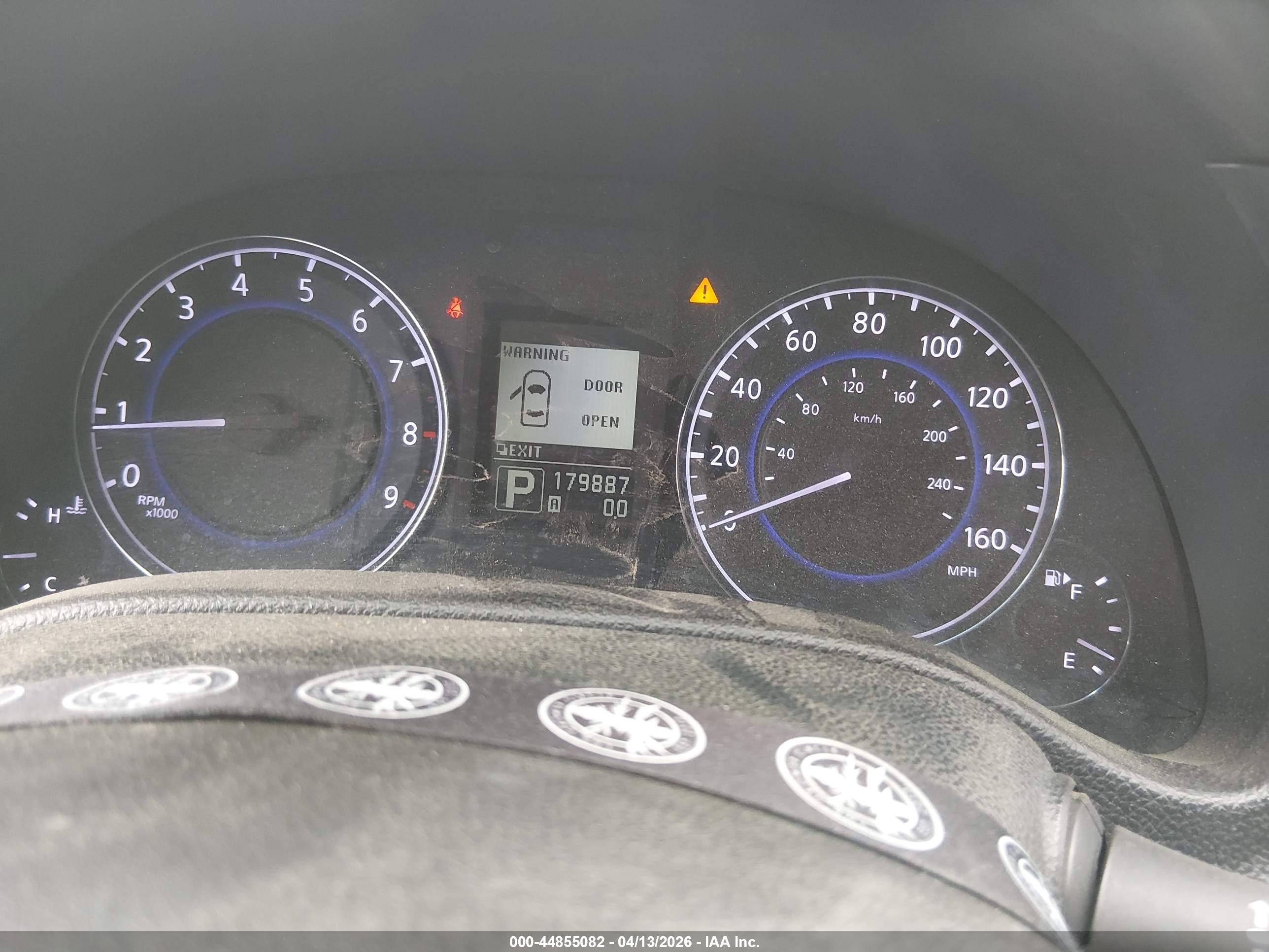 2011 Infiniti G37 Journey Silver vin: JN1CV6APXBM505409