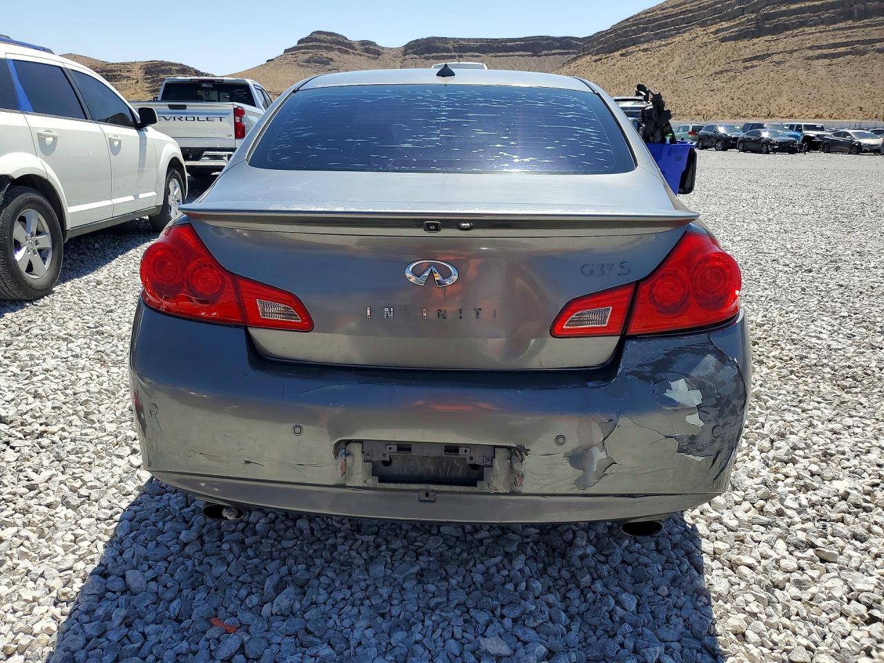 2011 Infiniti G37 Sedan Journey Gray vin: JN1CV6APXBM506009
