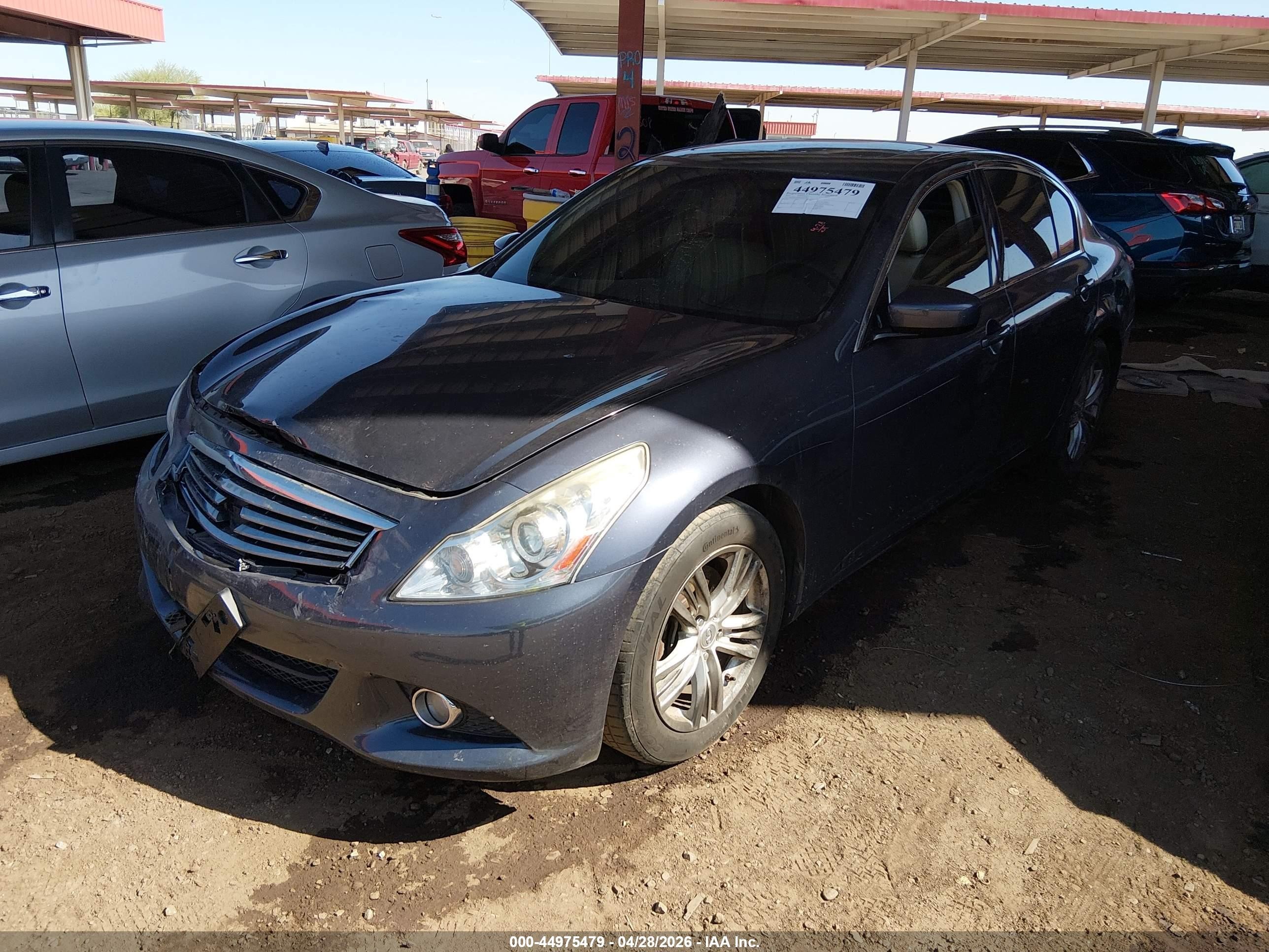 2011 Infiniti G37 Journey Золотой vin: JN1CV6APXBM509783