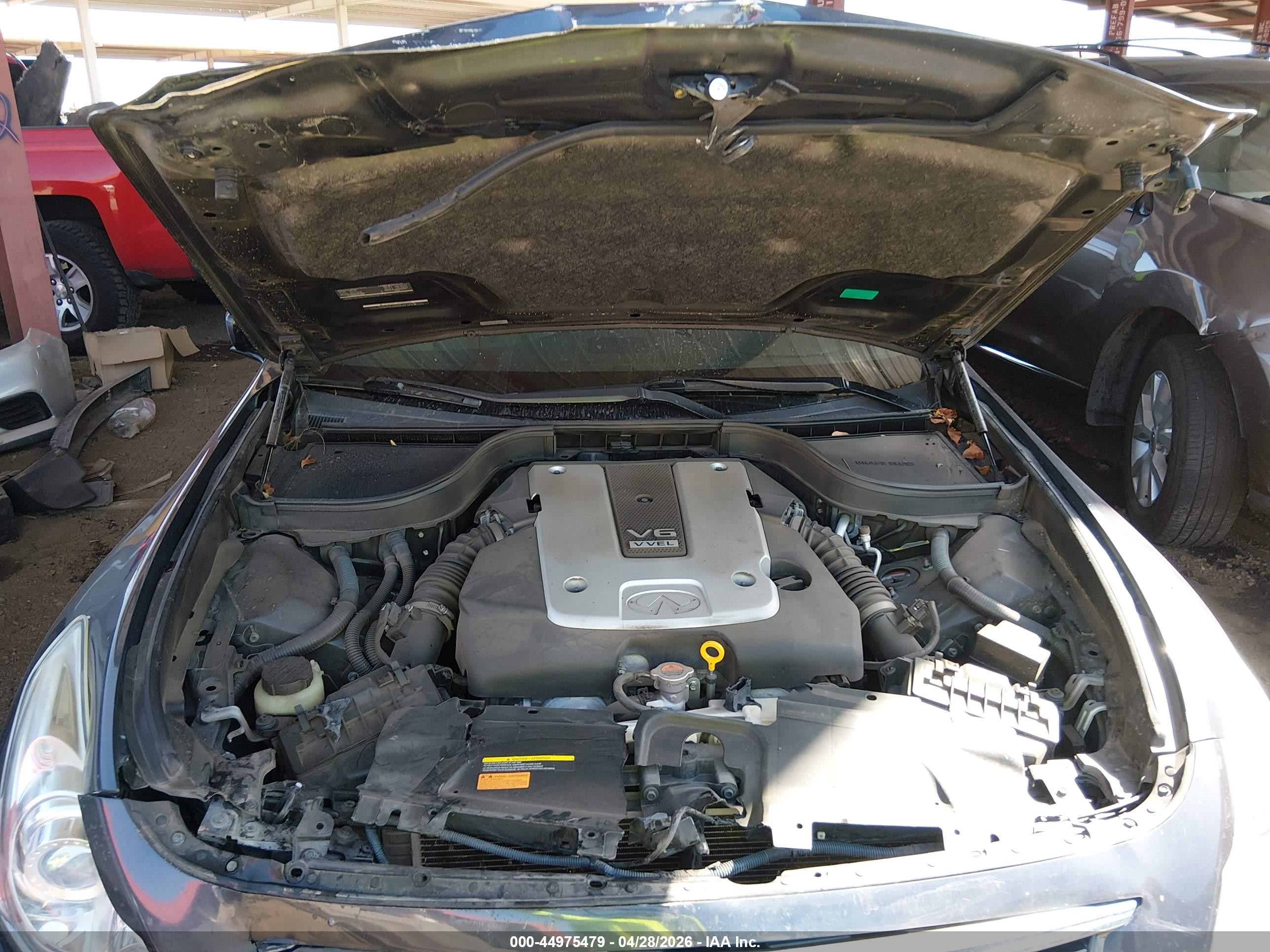 2011 Infiniti G37 Journey Золотой vin: JN1CV6APXBM509783