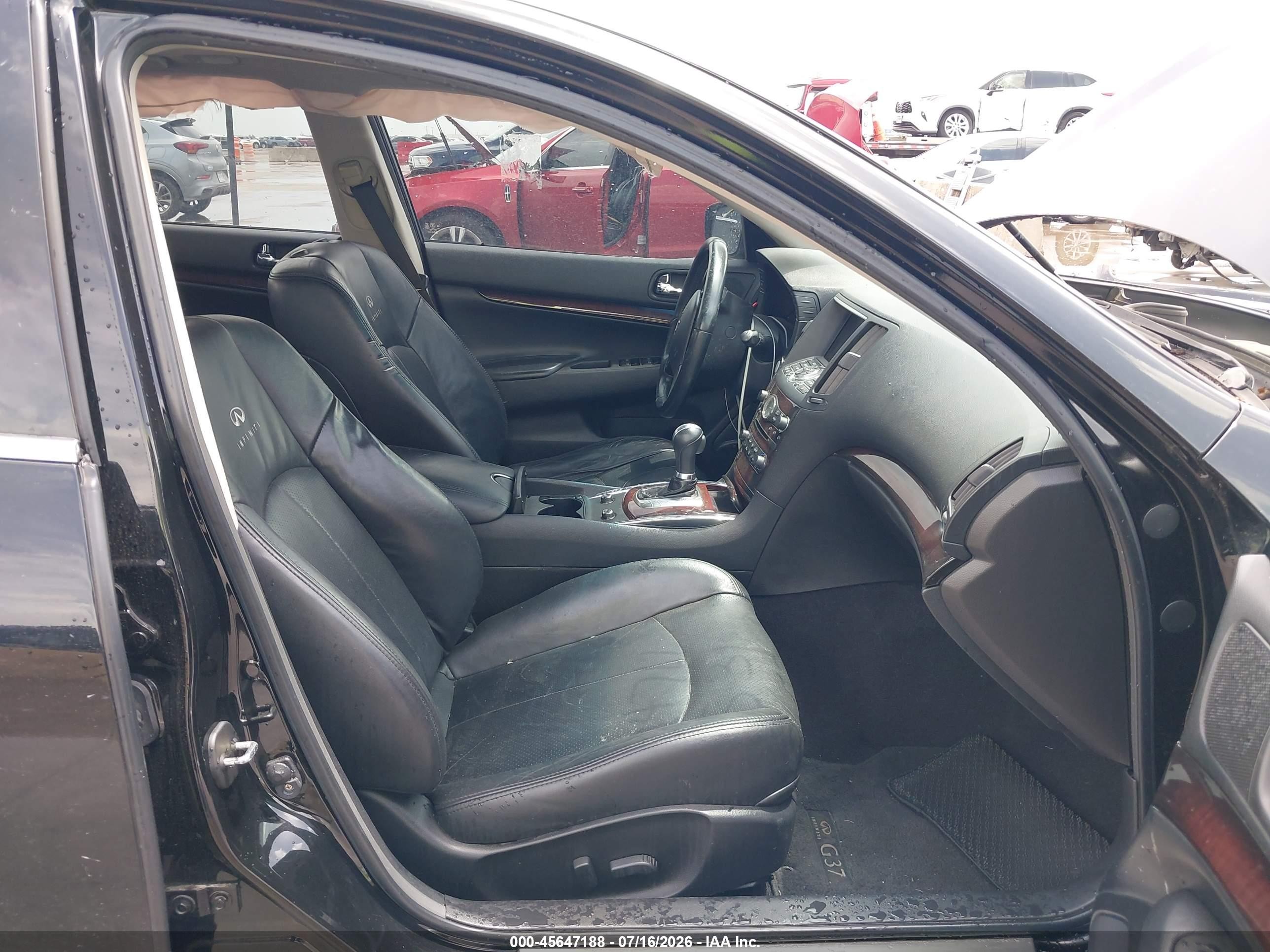 2012 Infiniti G37 Journey Black vin: JN1CV6APXCM936575