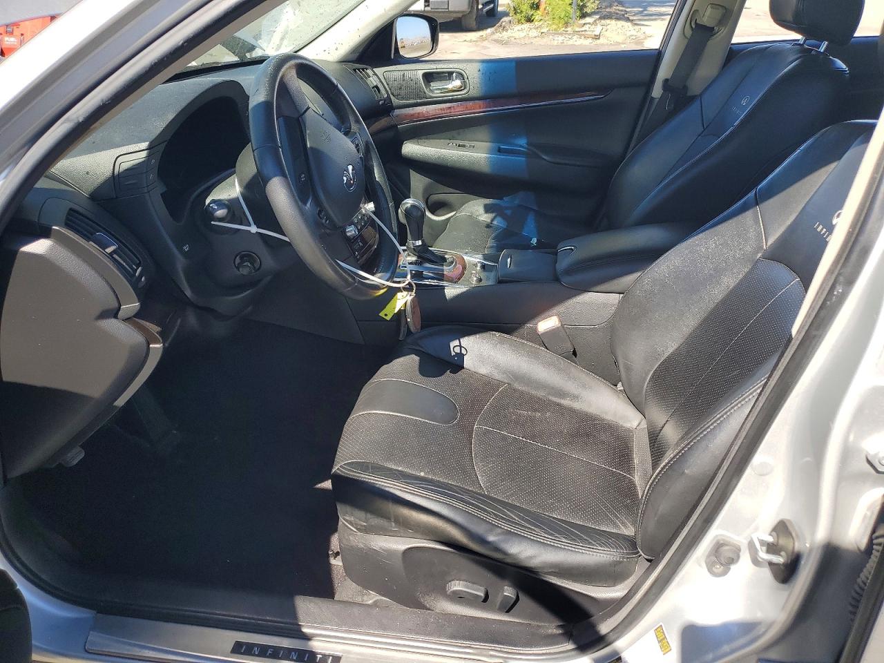 2013 Infiniti G37 Sedan Journey Silver vin: JN1CV6APXDM712028