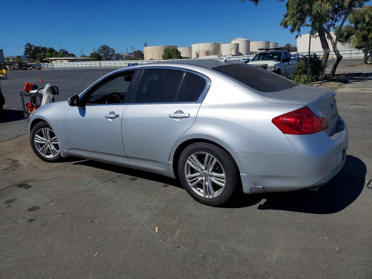 2013 Infiniti G37 Sedan Journey Silver vin: JN1CV6APXDM712028