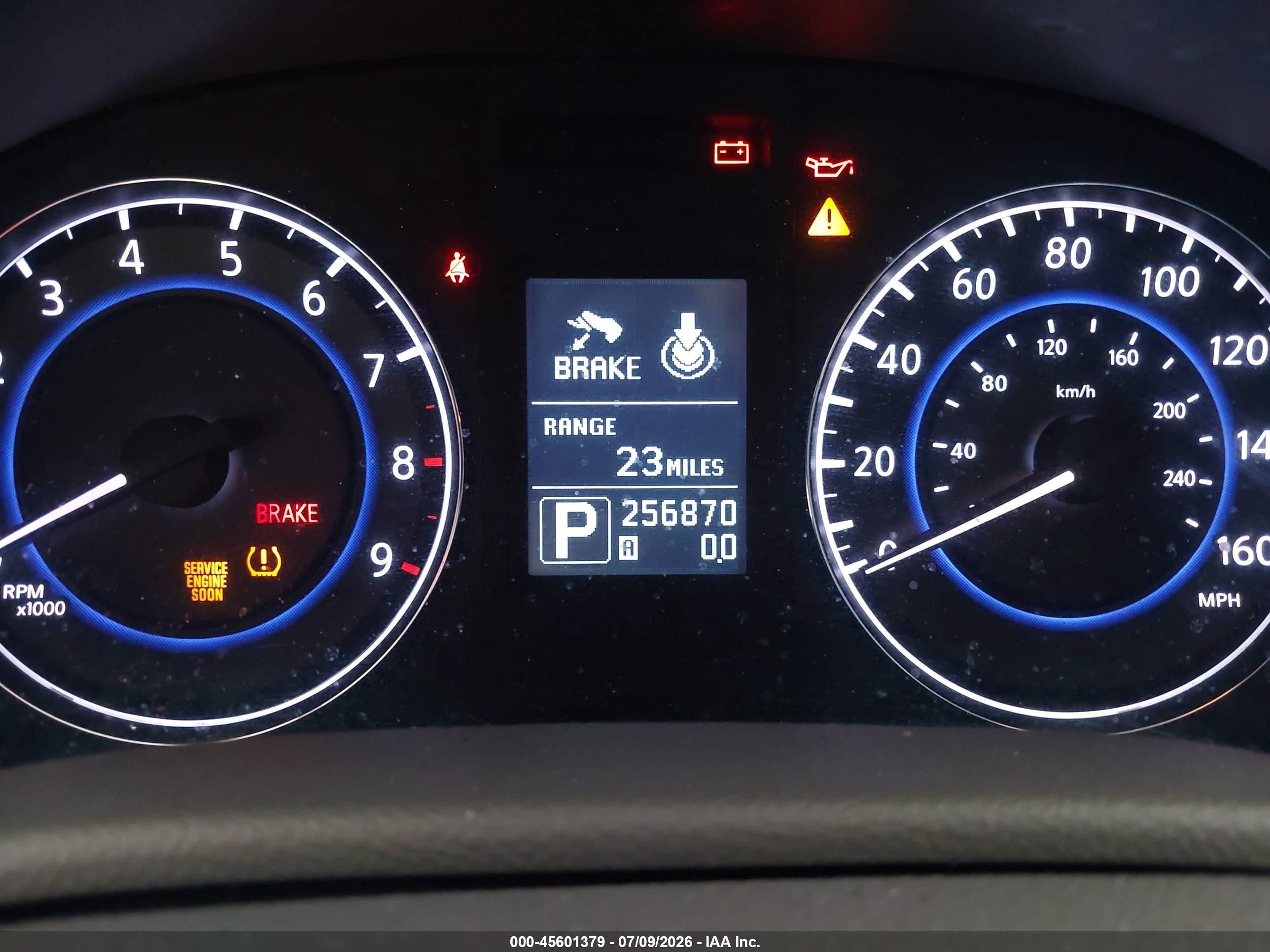2013 Infiniti G37 Journey Silver vin: JN1CV6APXDM715849
