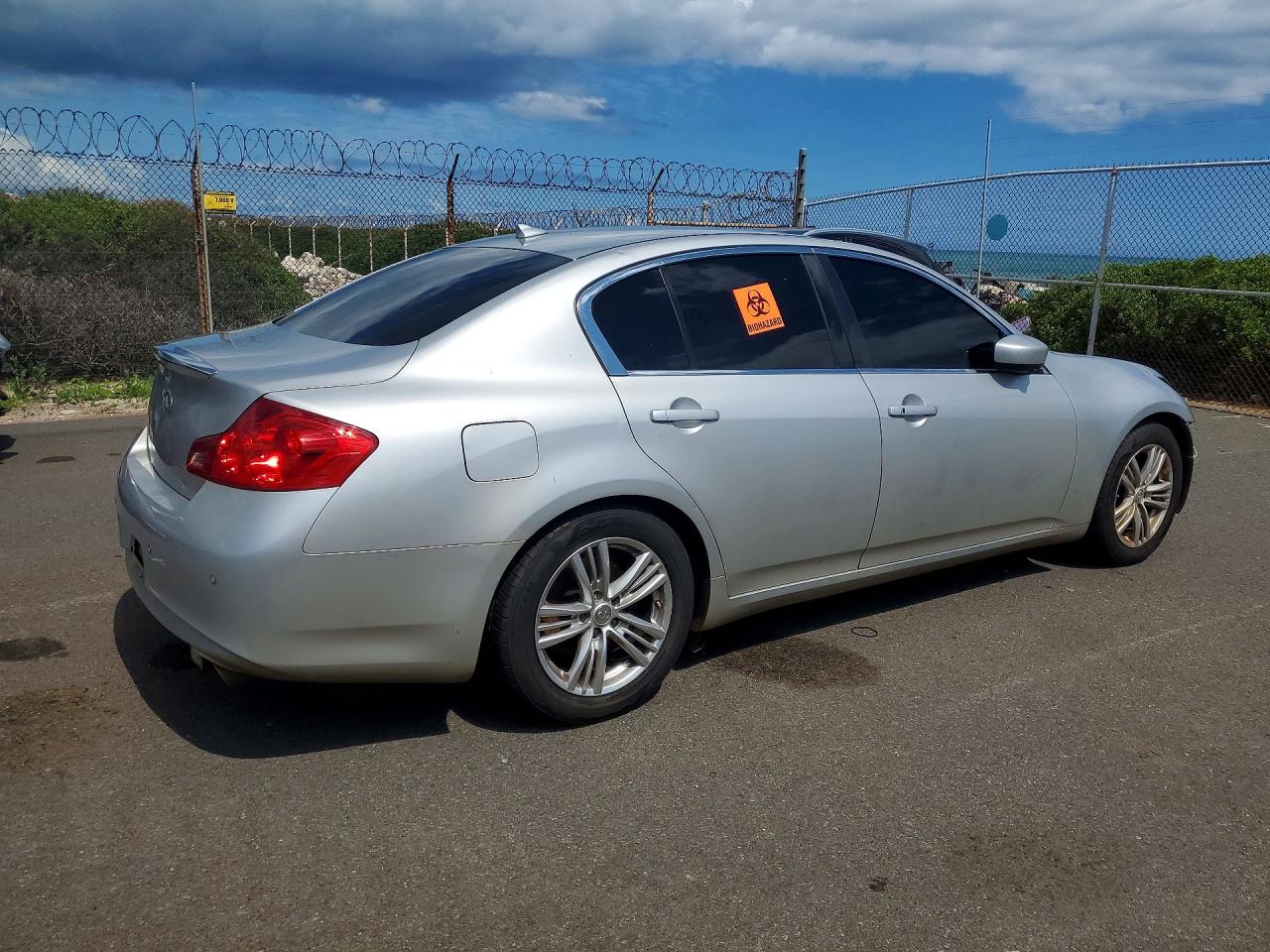2013 Infiniti G37 Sedan Journey Silver vin: JN1CV6APXDM716614