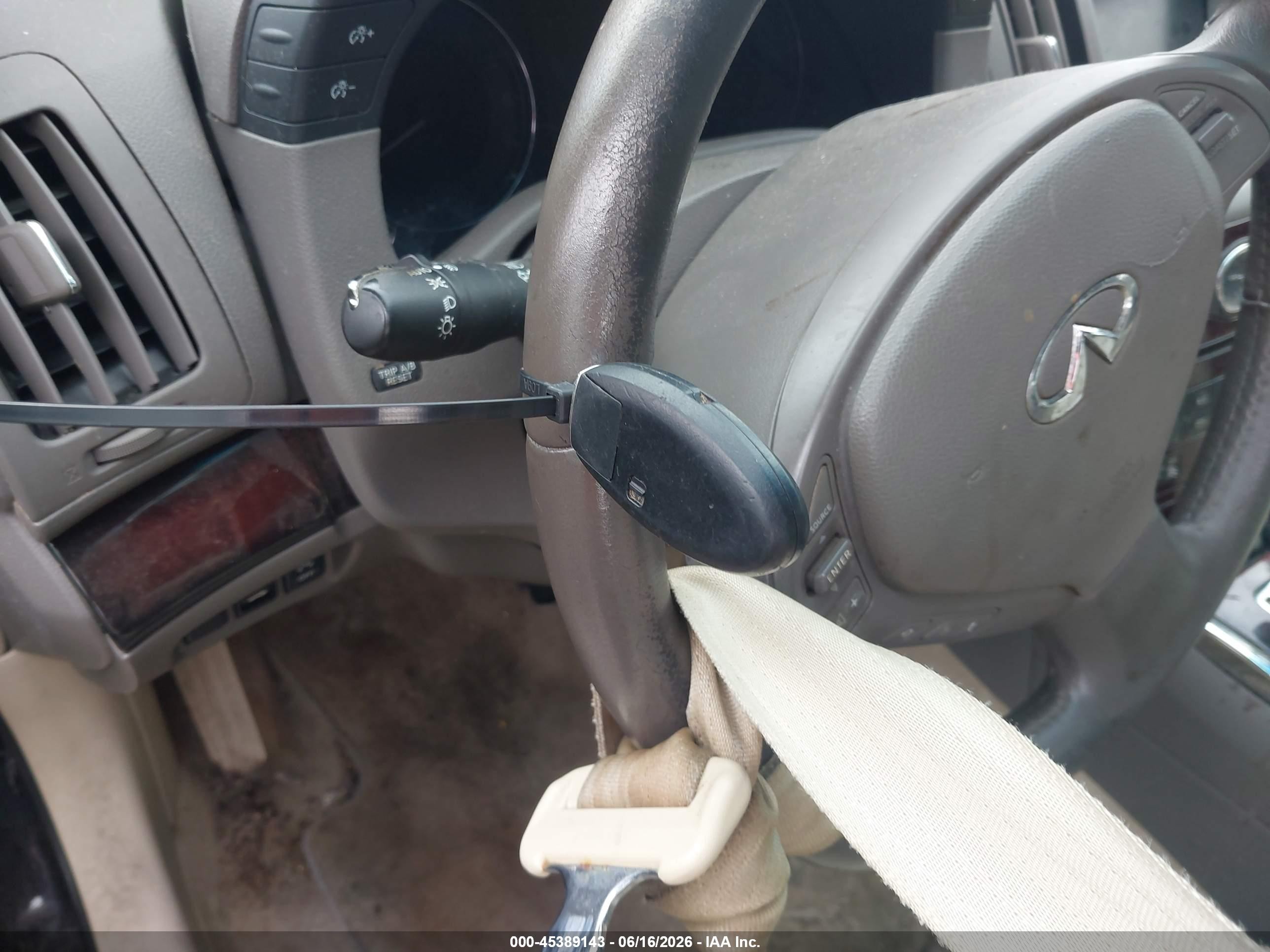 2013 Infiniti G37 Journey Черный vin: JN1CV6APXDM717181