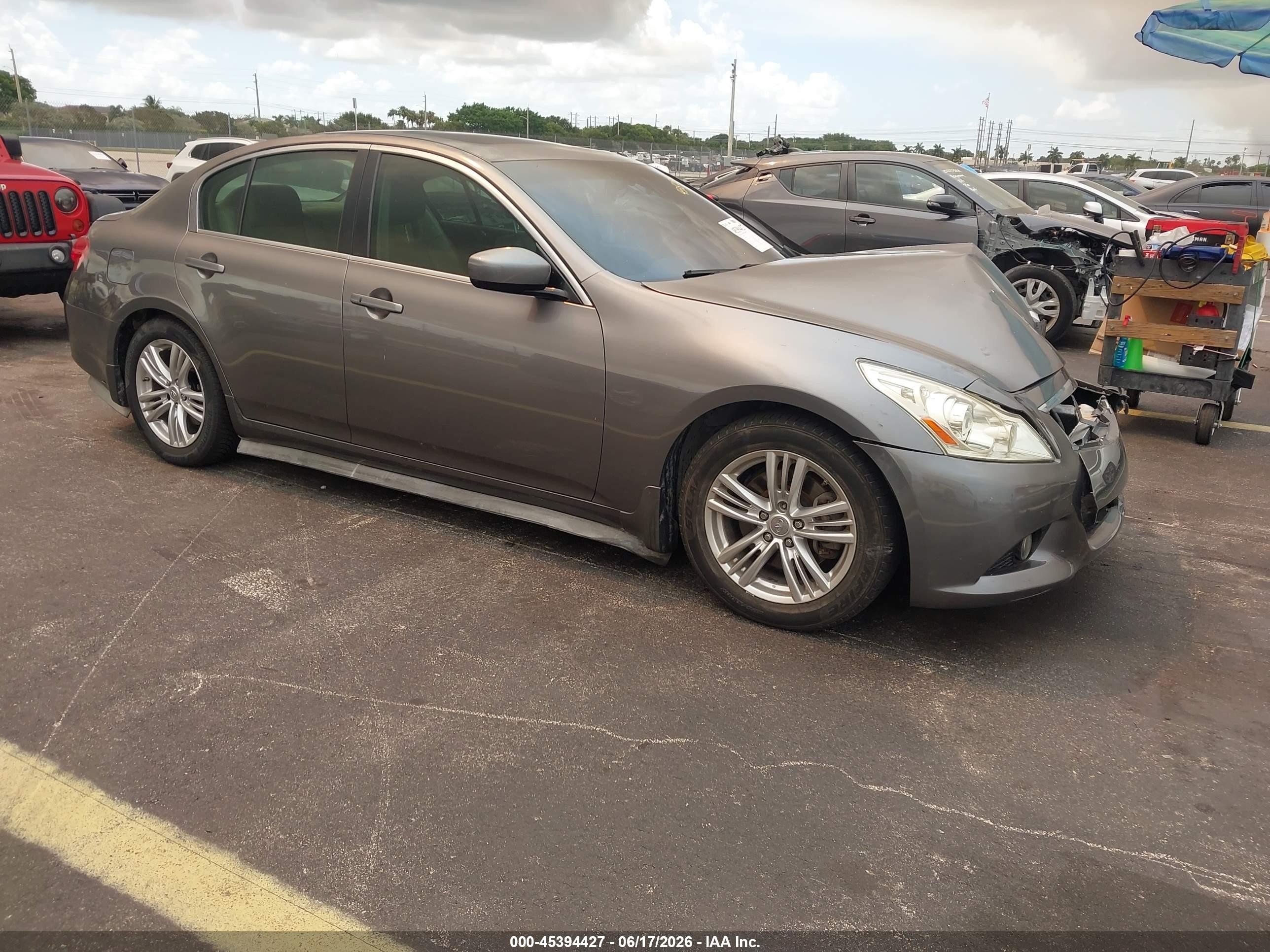 2013 Infiniti G37 Journey Gray vin: JN1CV6APXDM717892