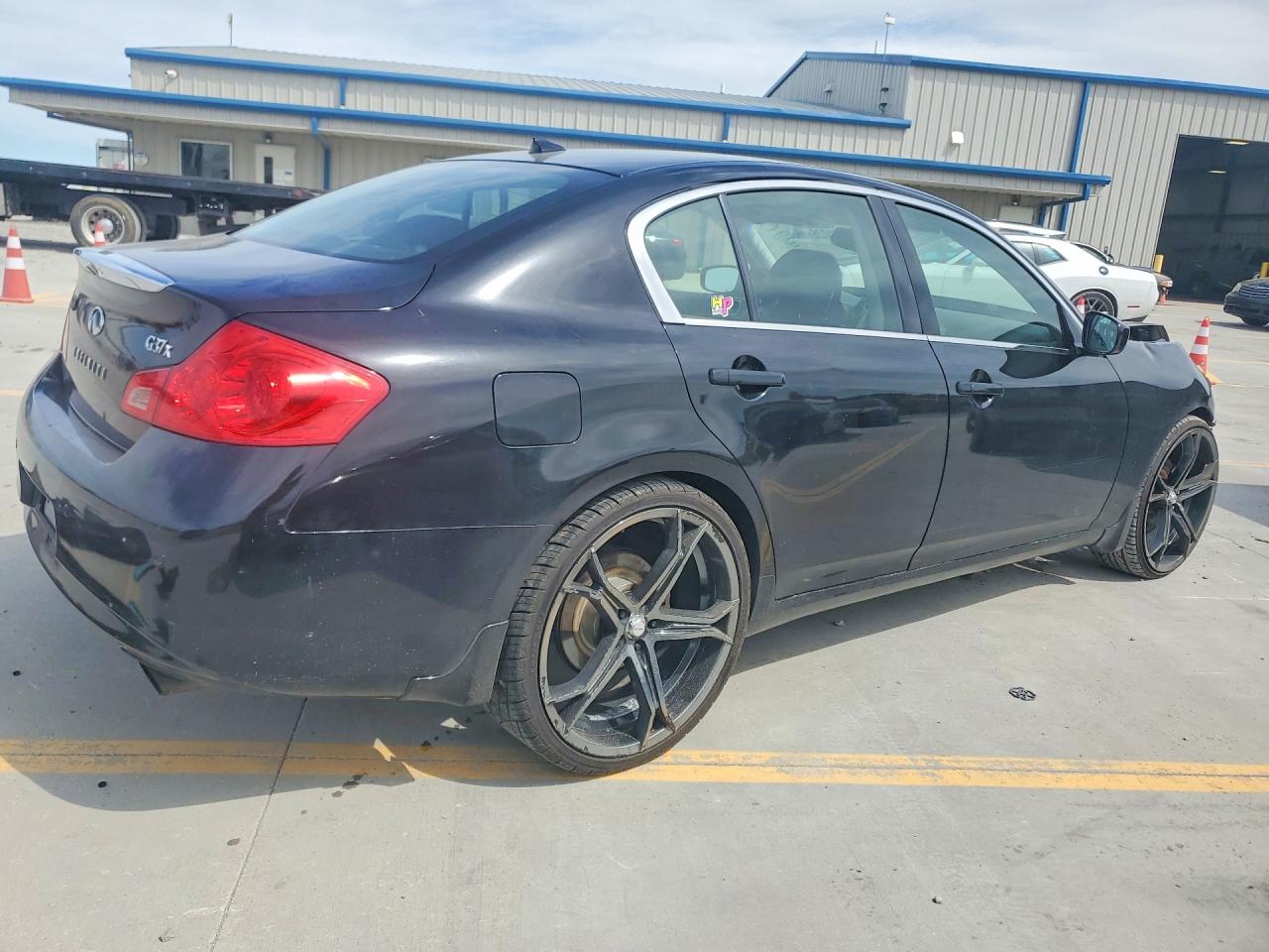 2010 Infiniti G37 Sedan X Black vin: JN1CV6AR0AM252438