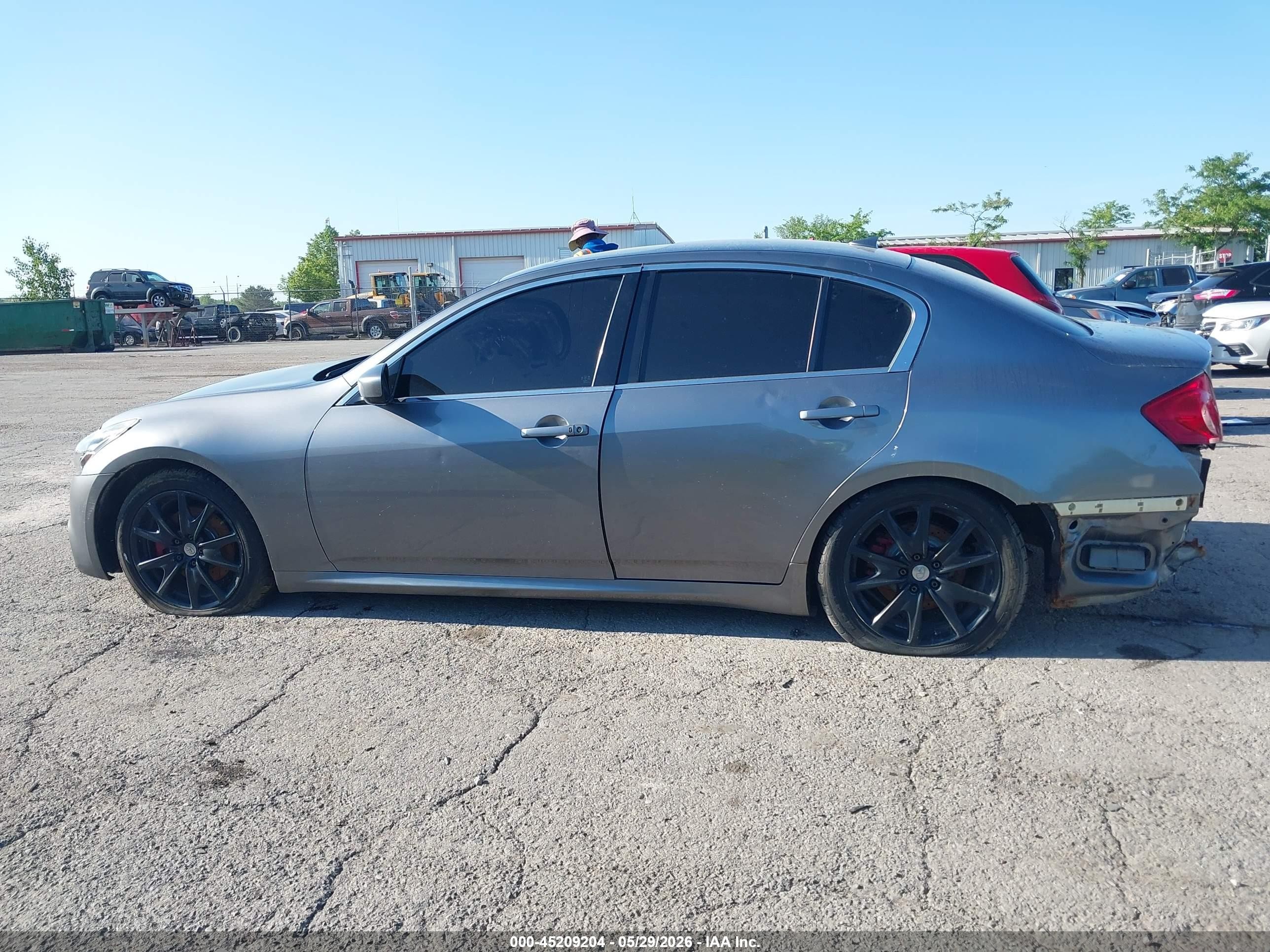 2010 Infiniti G37x   Gray vin: JN1CV6AR0AM451554