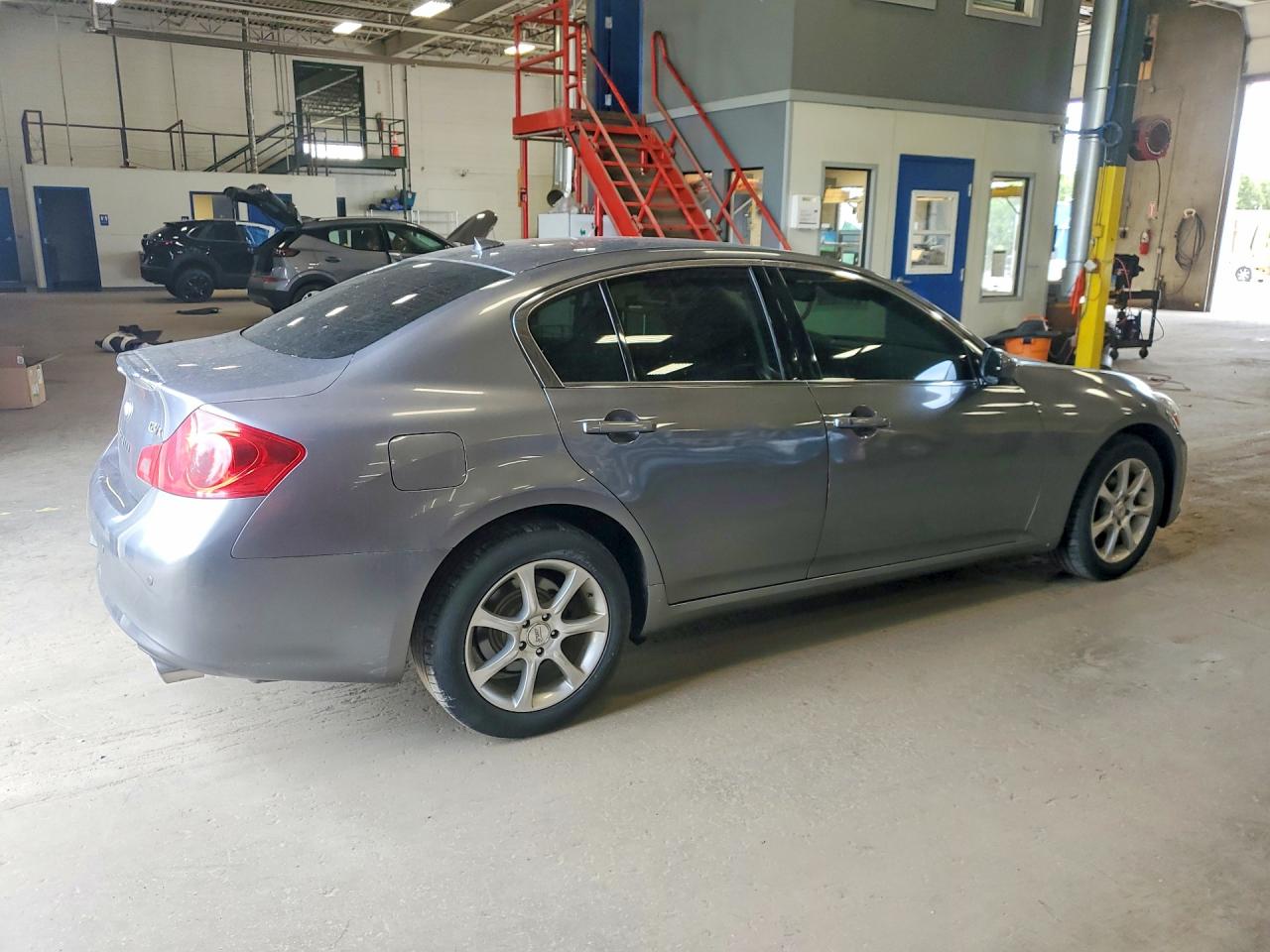 2012 Infiniti G37 Sedan X Gray vin: JN1CV6AR0CM680917