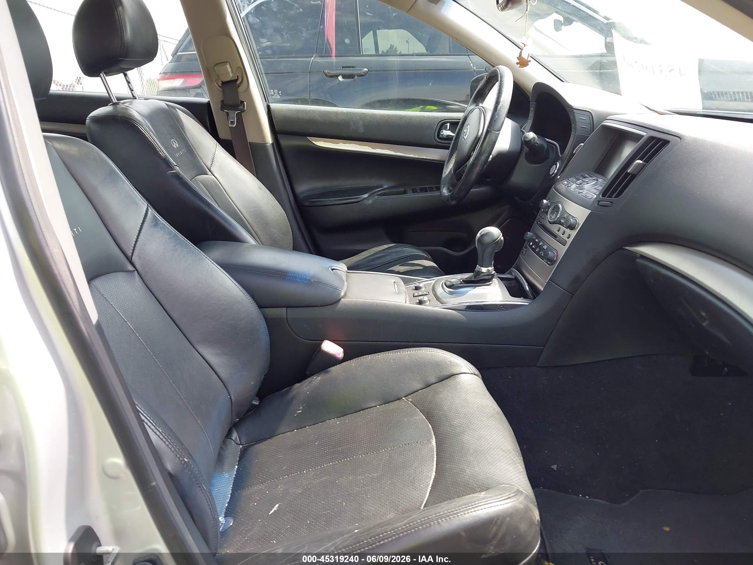 2013 Infiniti G37x   Серебряный vin: JN1CV6AR0DM751793