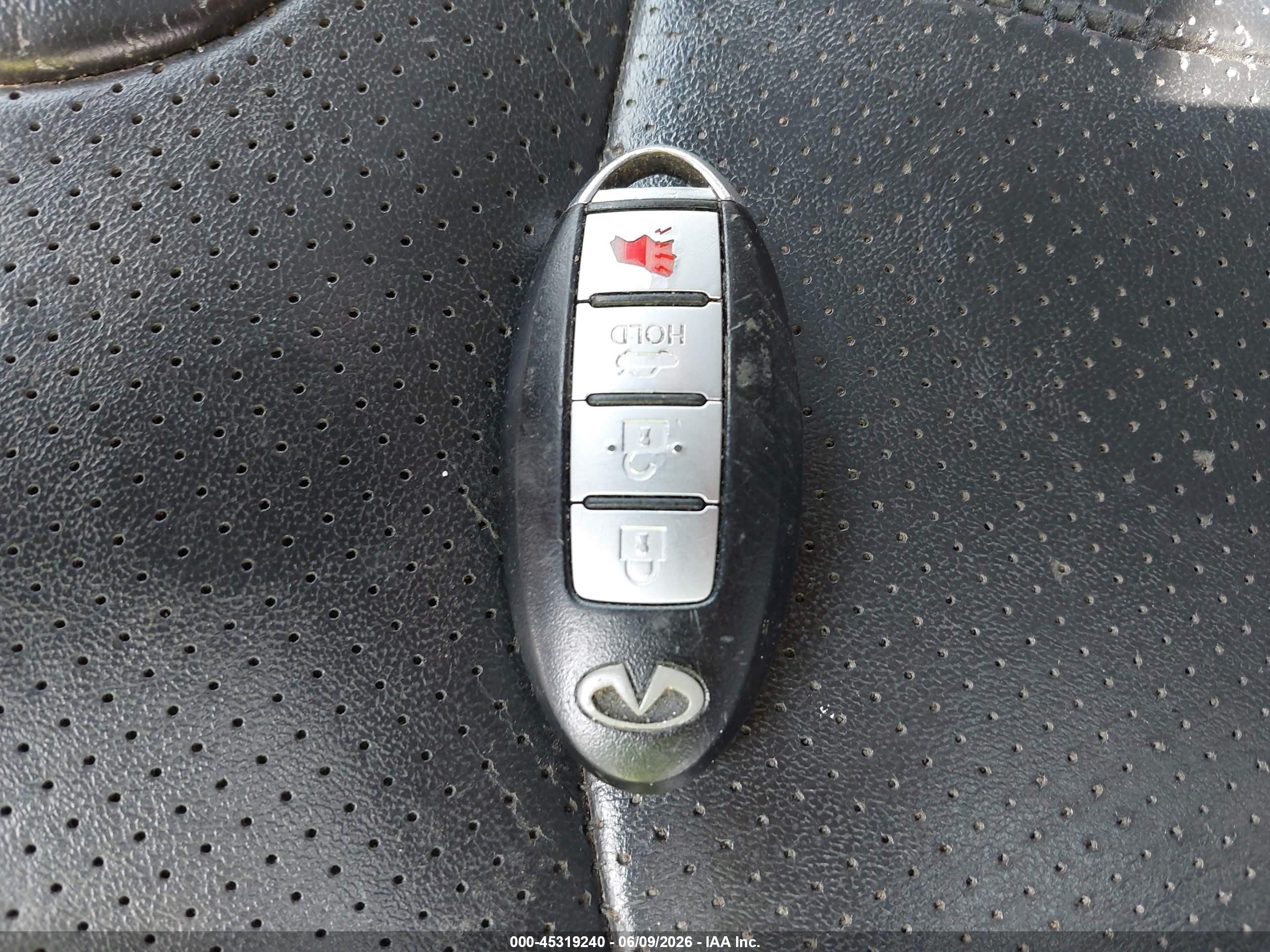 2013 Infiniti G37x   Серебряный vin: JN1CV6AR0DM751793