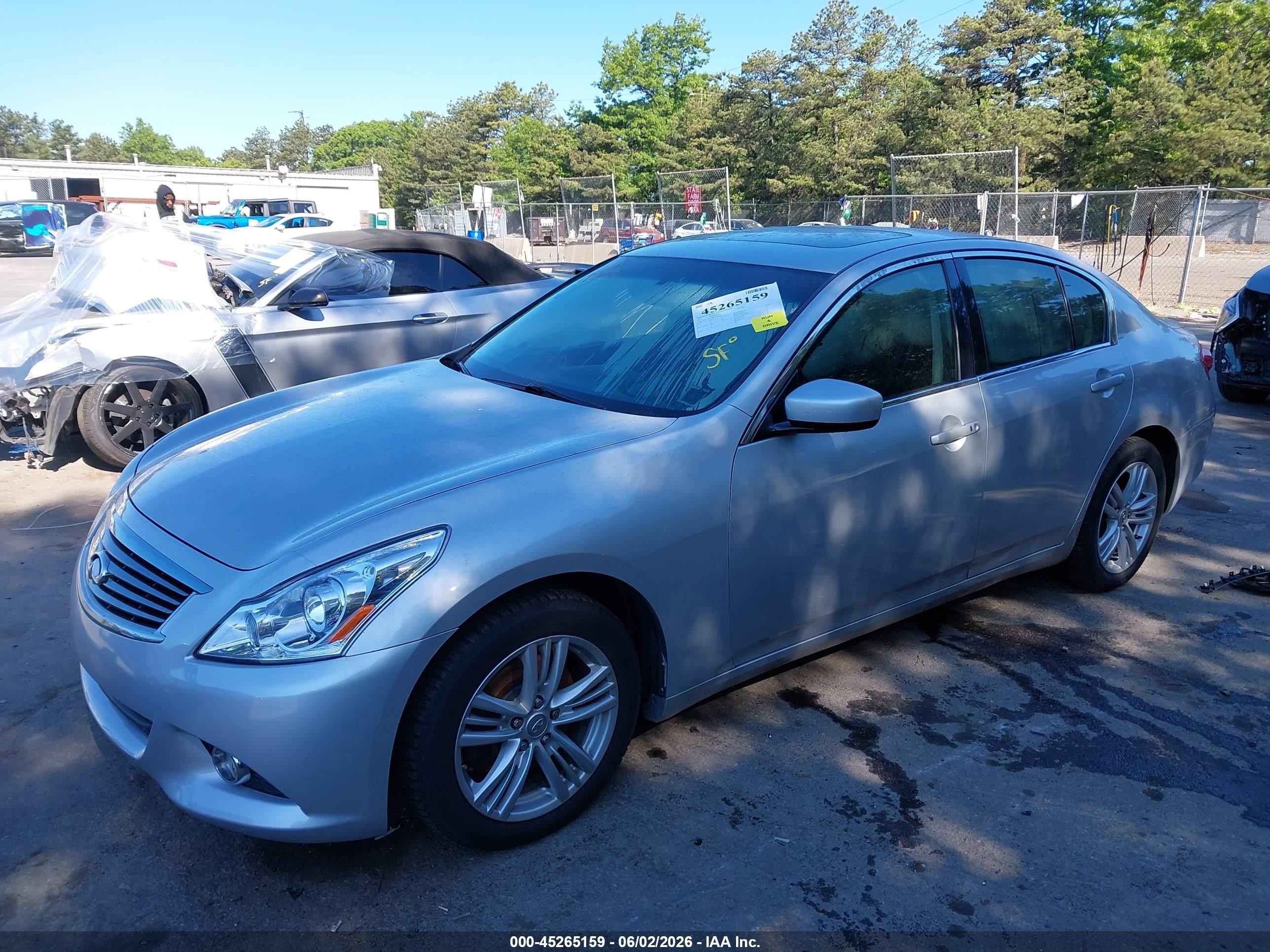 2013 Infiniti G37x   Silver vin: JN1CV6AR0DM756184