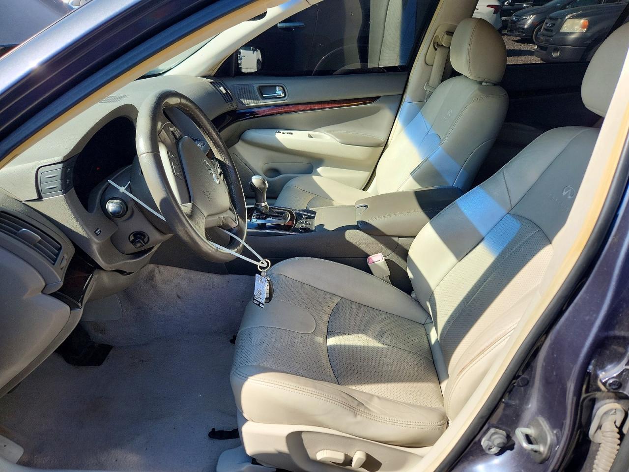 2013 Infiniti G37 Sedan X Серый vin: JN1CV6AR0DM760851