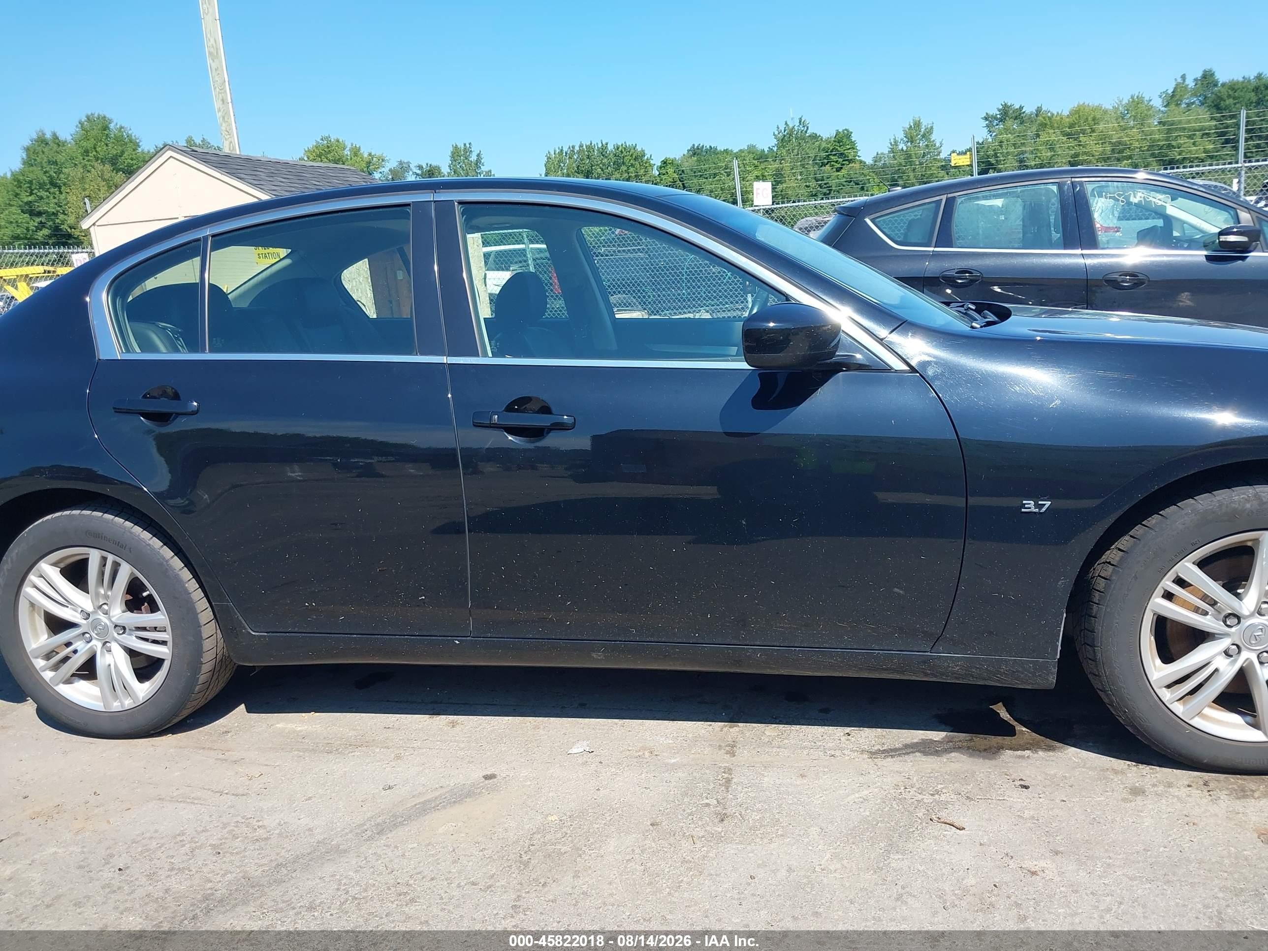 2015 Infiniti Q40   Black vin: JN1CV6AR0FM522159