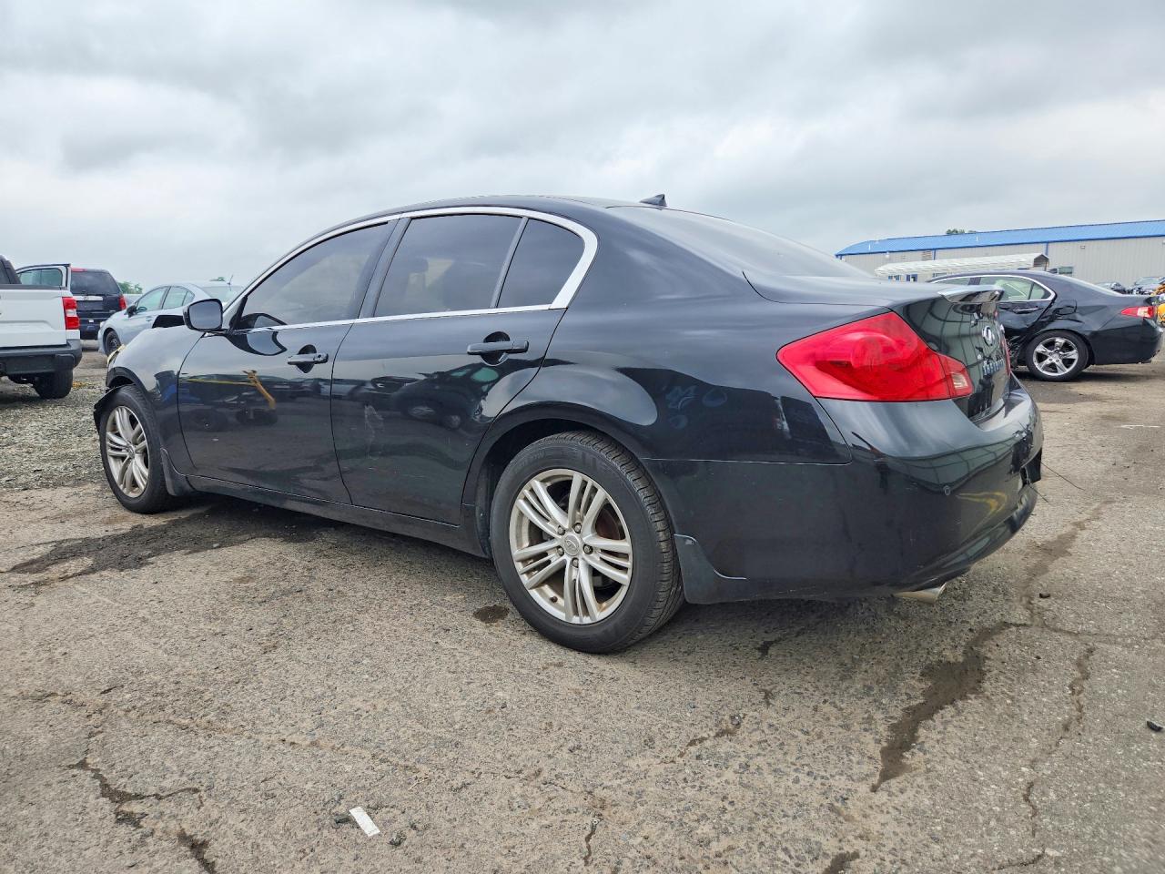 2010 Infiniti G37 Sedan X Черный vin: JN1CV6AR1AM450803